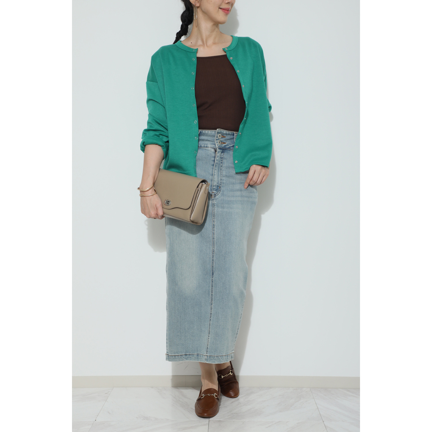 エーディーエムジェイ はっ水 イタリアンレザー ターンロック ショルダーバッグ