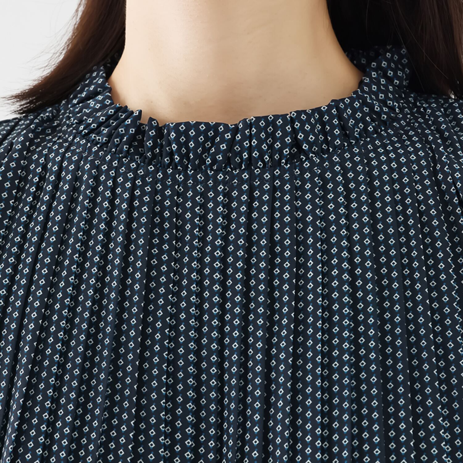 ダジュール プリーツデザインブラウス