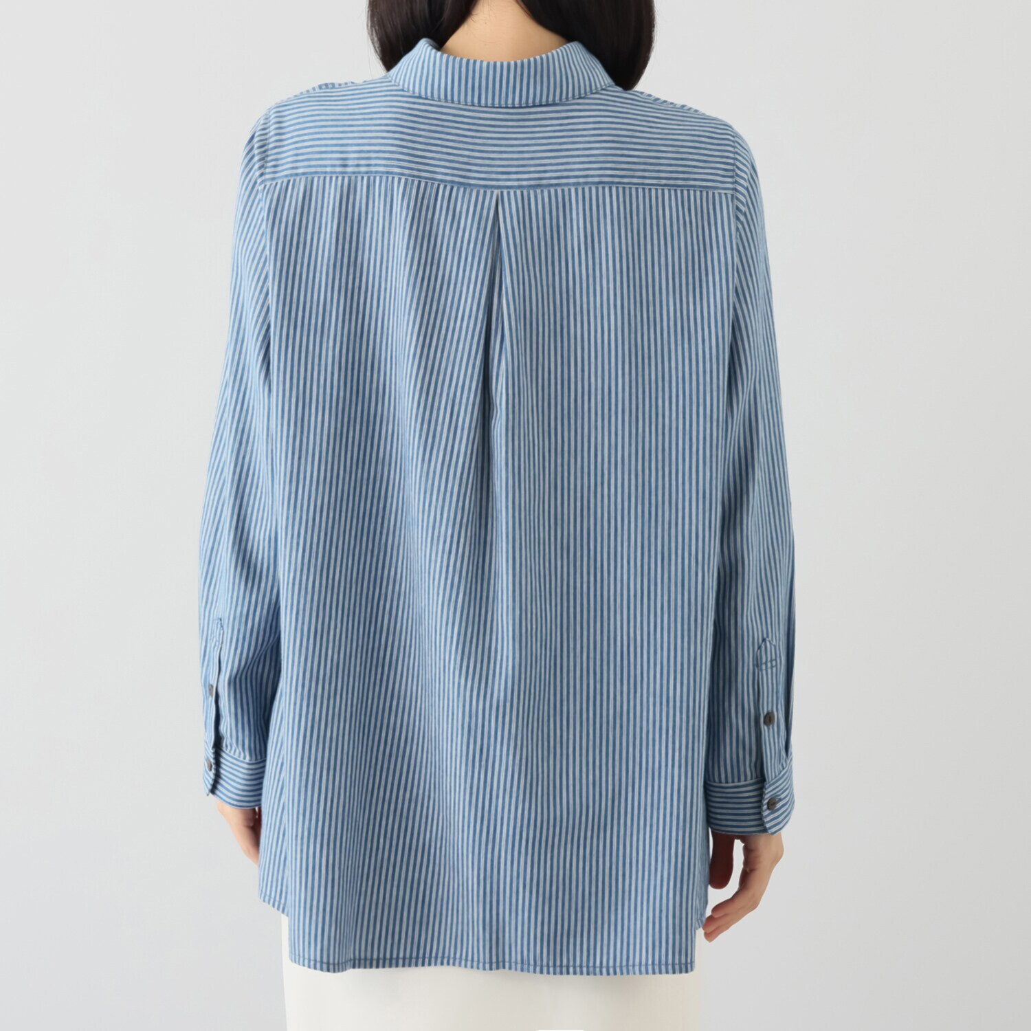 ダジュール ストライプデニム 刺しゅうブラウス