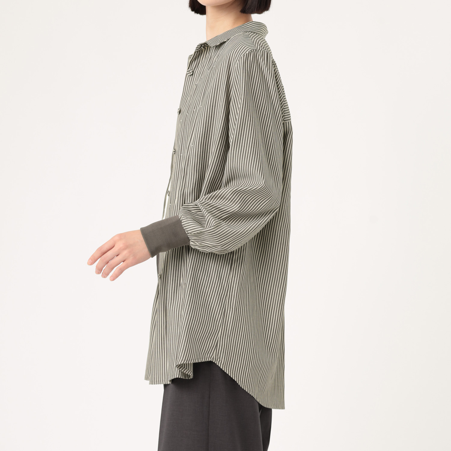 ダジュール タックデザイン ストライプブラウス