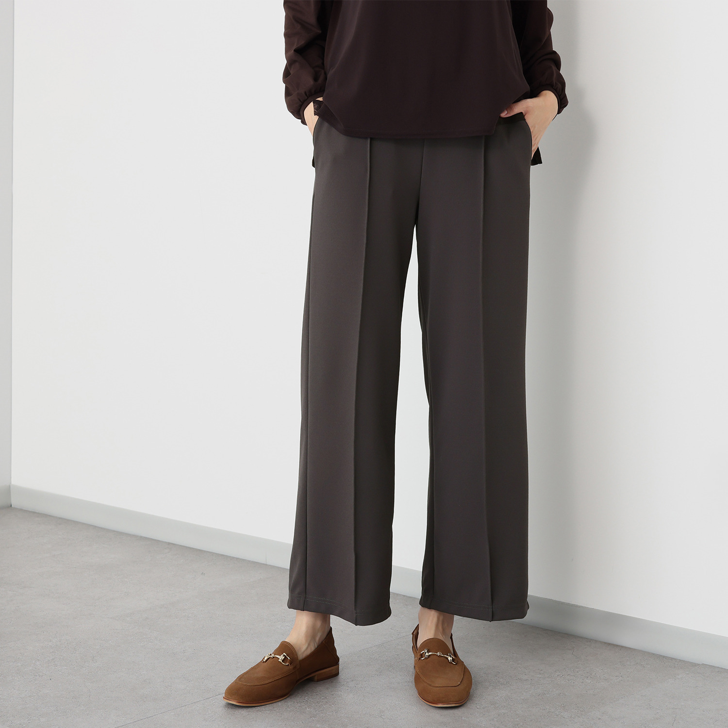 アンリック　オー　ブルー アクアスーティング ジョーゼット調ジャージー チュールアクセント セミワイドパンツ