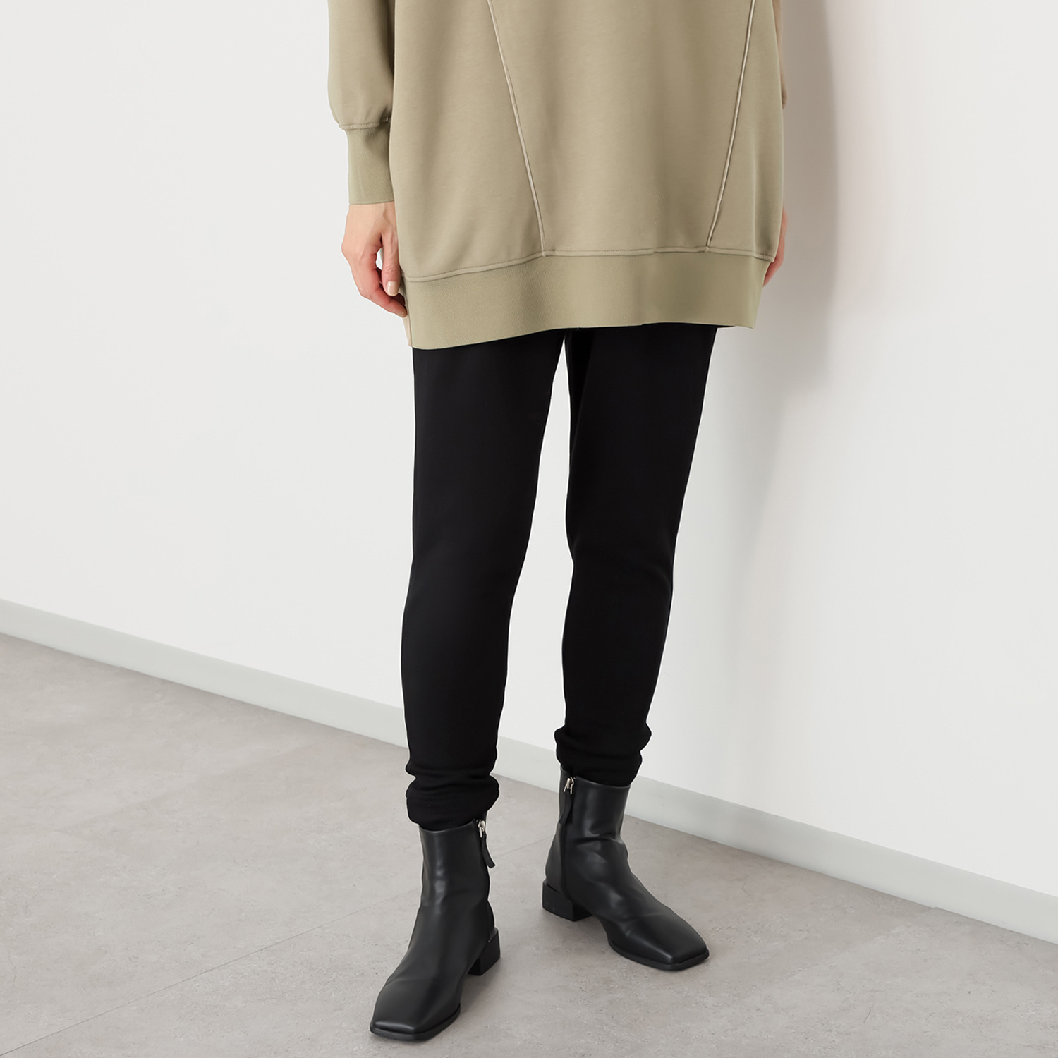 ヨーコモリモト 極上のはき心地 スタイルアップ ジョッパーズパンツ