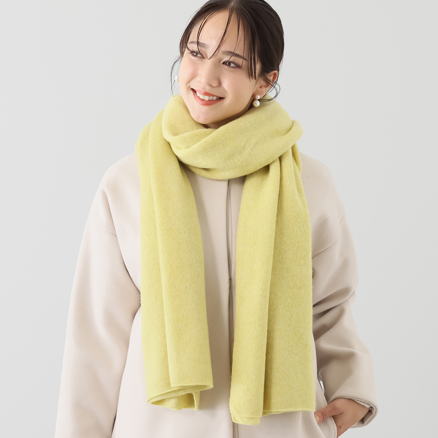 エヌエフ 自社牧場で育った ウール１００％ ニットストール