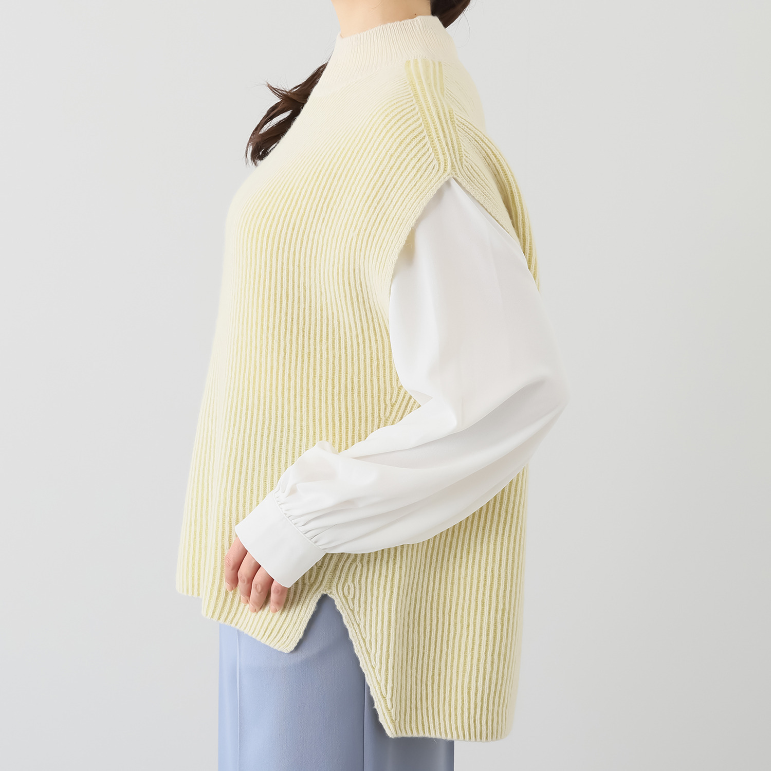 エヌエフ 自社牧場で育った ウール１００％ 畦編ベスト