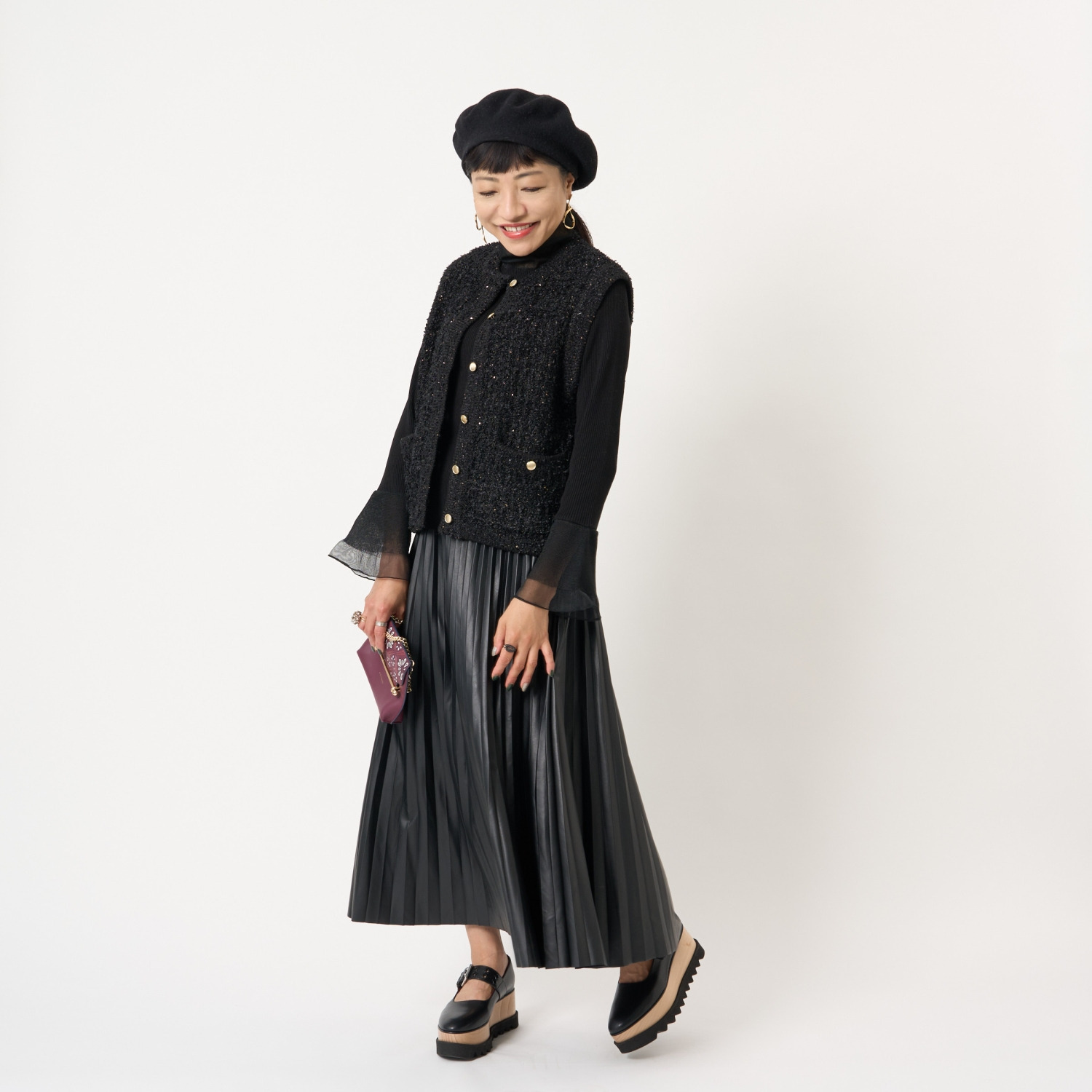 ミューリエ レディな華やぎを日常に シアーベルスリーブ ニットプルオーバー