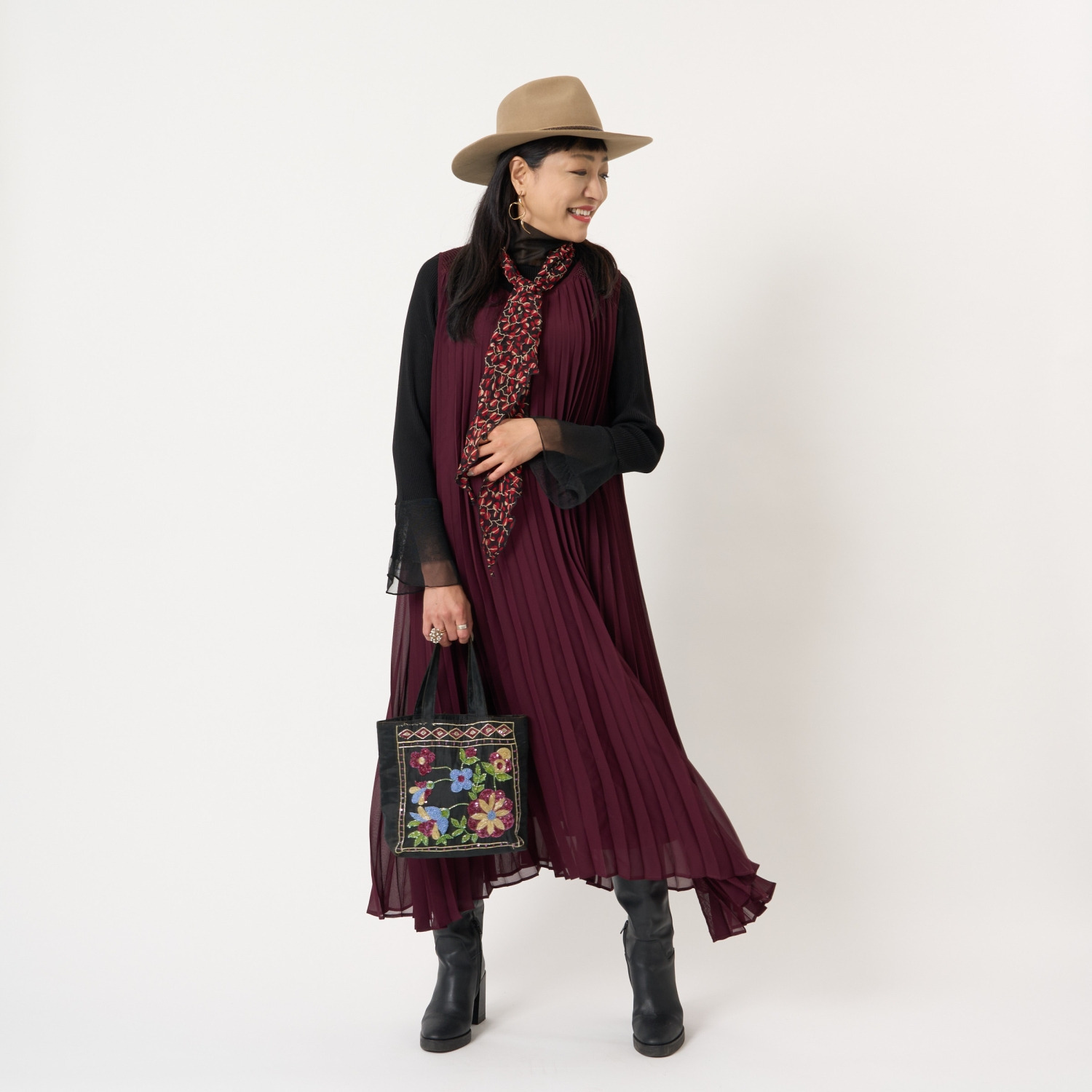 ミューリエ レディな華やぎを日常に シアーベルスリーブ ニットプルオーバー