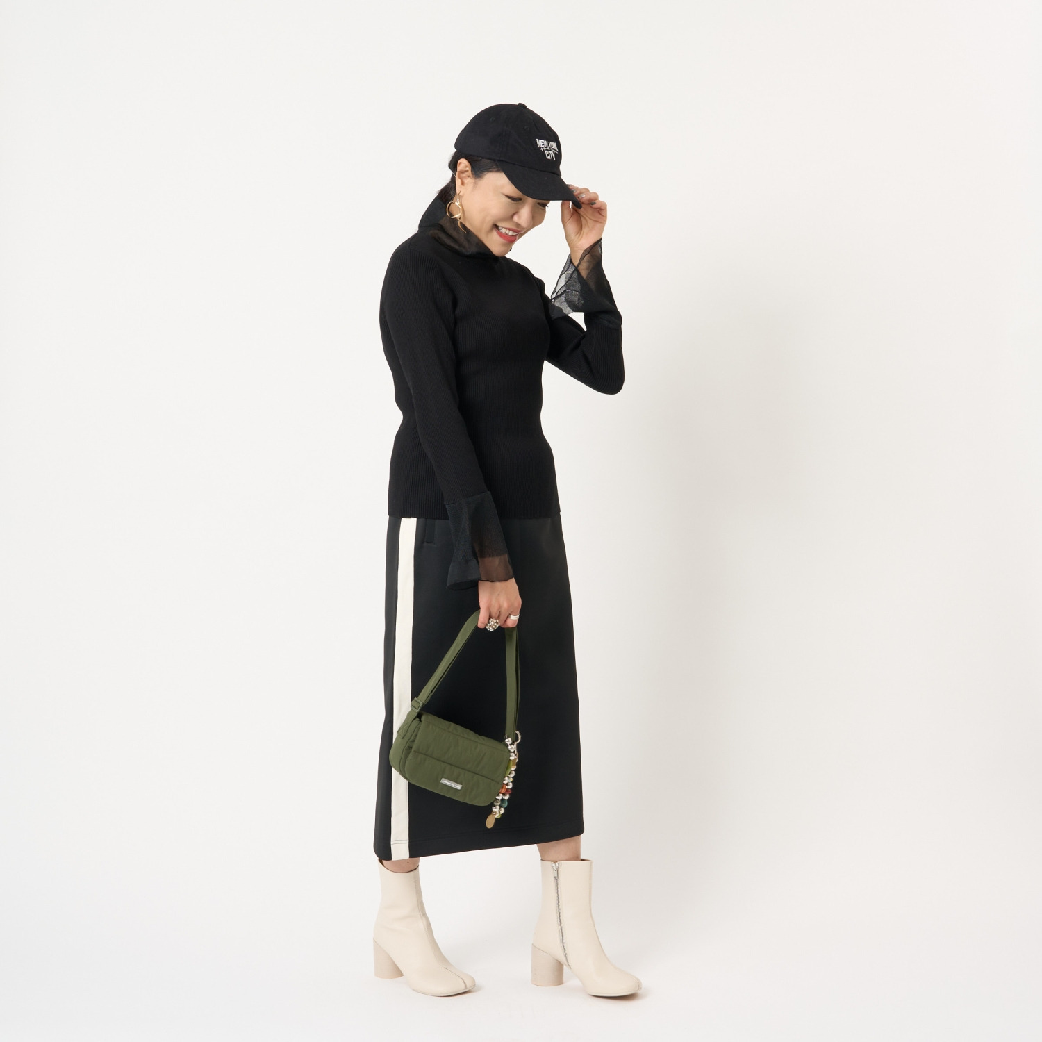 ミューリエ 大人フェミニンな スポーティーミックス サイドラインスカート