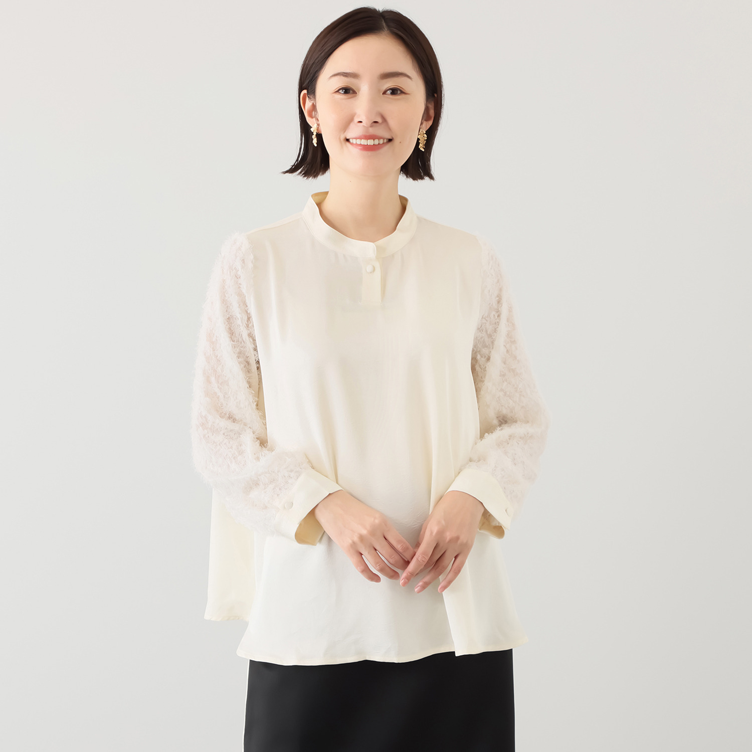 ミューリエ つやっ、とろっ、ふわっの ３重奏 異素材コンビブラウス