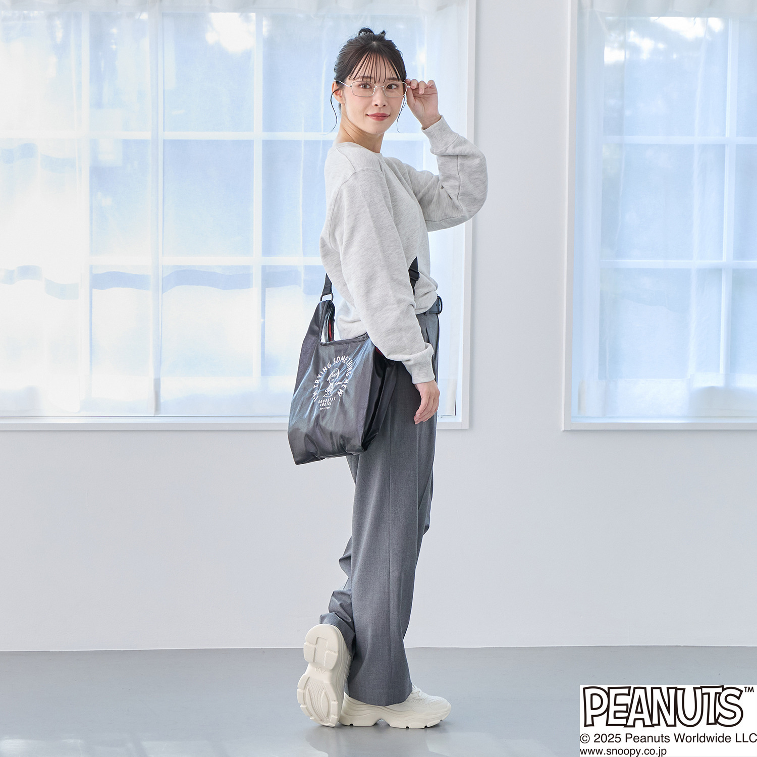 ルートート ピーナッツ メタリック ２ウェイトートバッグ