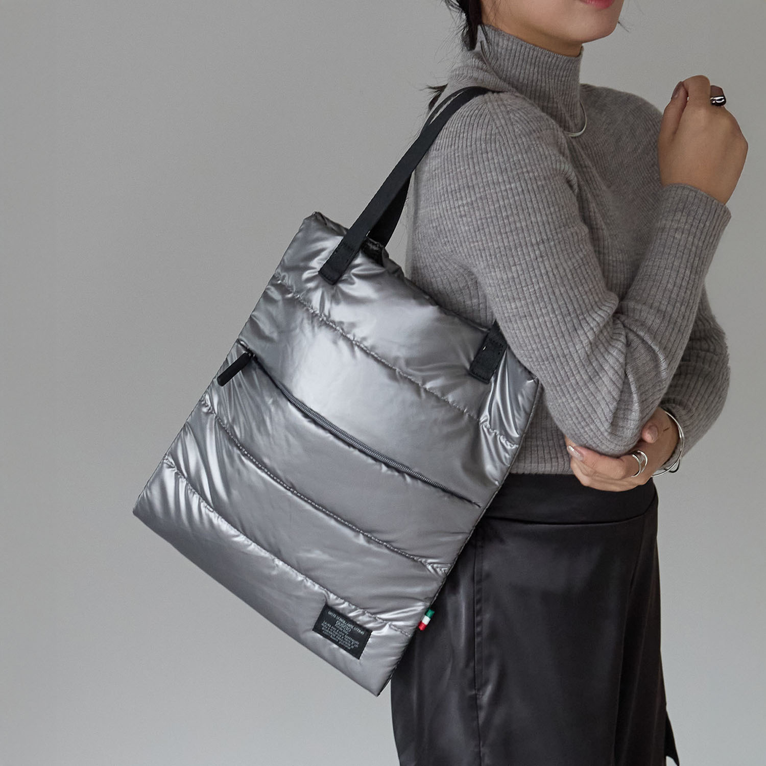 グッシオイタリー キルティング トートバッグ＆ ショルダーバッグセット