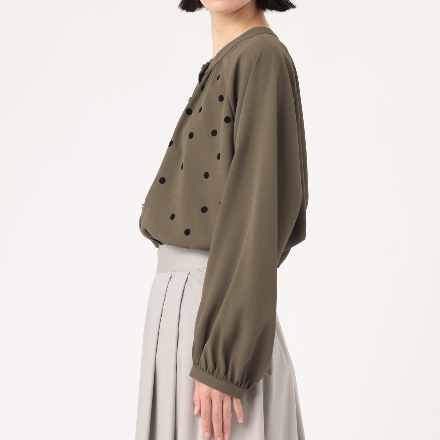 アリュメット ドットフロッキーブラウス