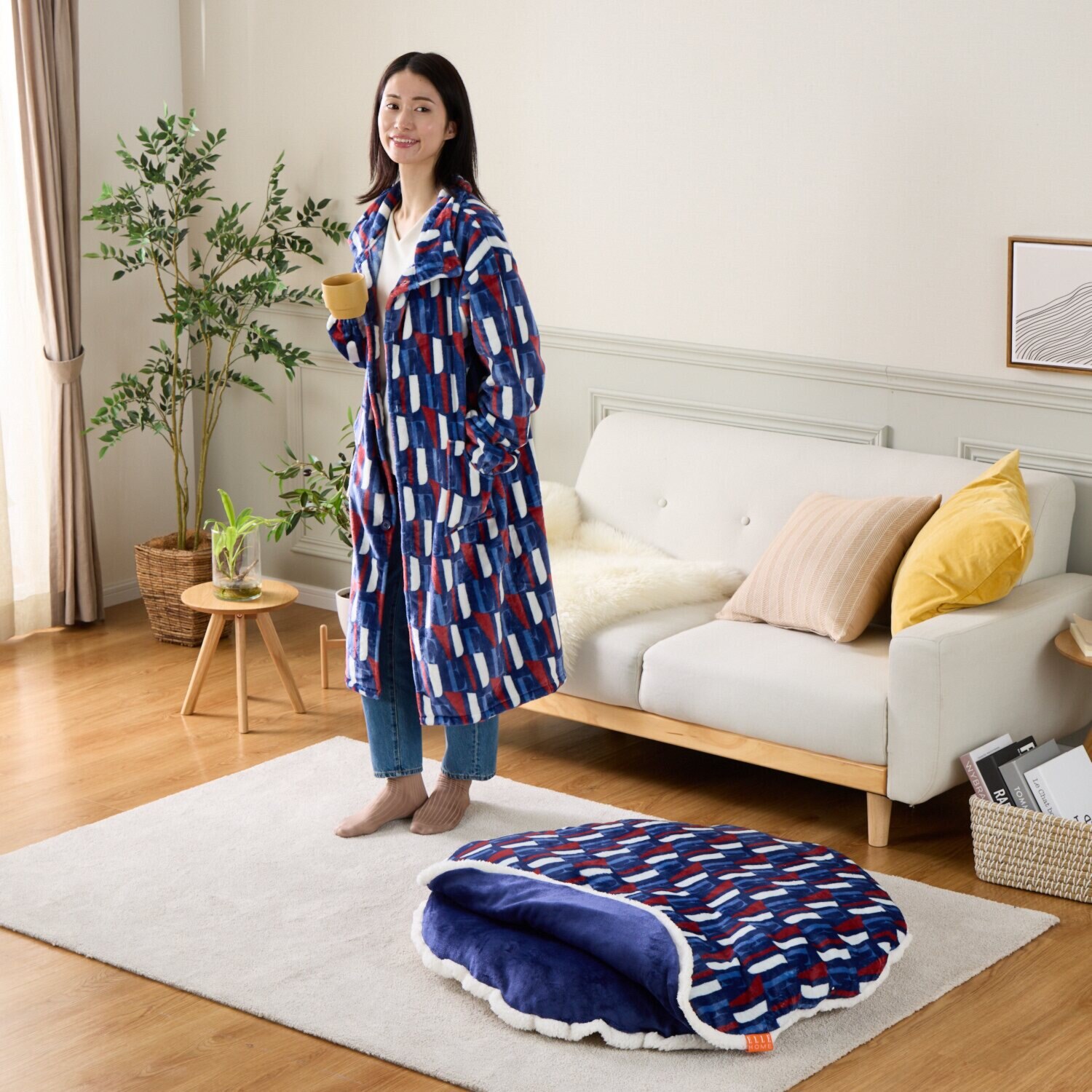 ＥＬＬＥ　ＨＯＭＥ ウィンターコレクション バーガークッション ＜直径９０ｃｍ＞