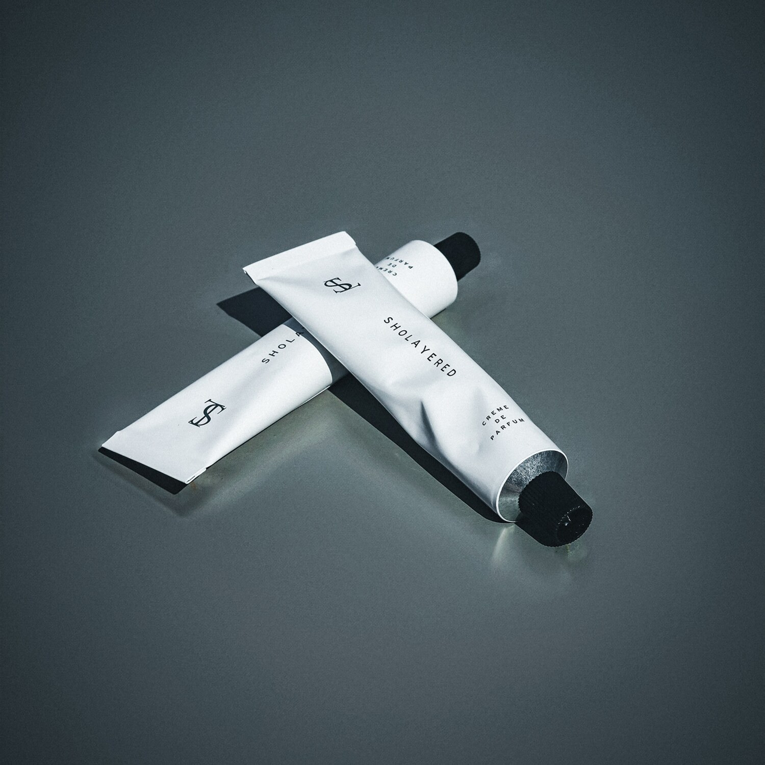 ショーレイヤード 爽やかな香りが ほのかに広がる ハンドクリーム クレムドゥパルファム “シャンパン” “フレッシュペア” 特別セット 