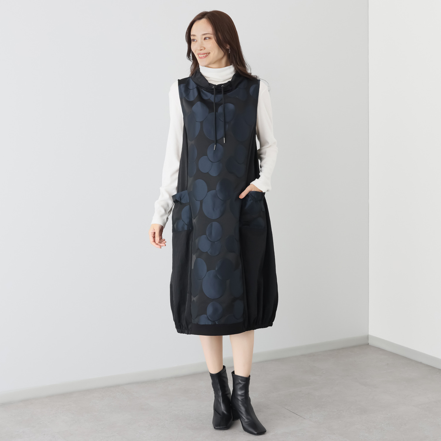 コイビトミサキ ドットジャガード ノースリーブワンピース