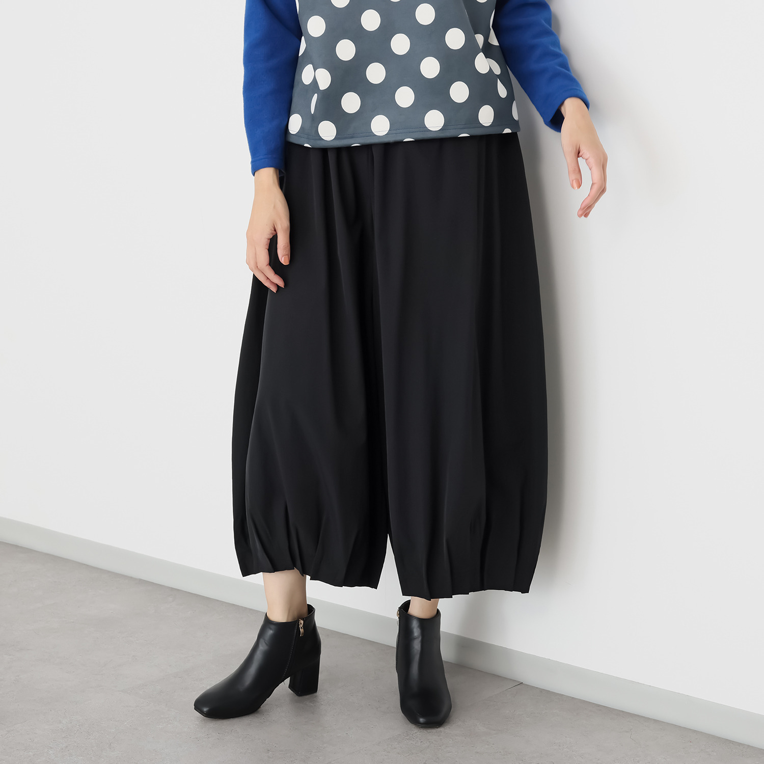 コイビトミサキ タックアクセント バルーンパンツ