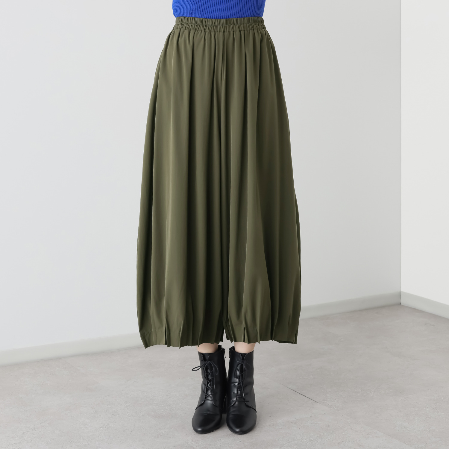 コイビトミサキ タックアクセント バルーンパンツ