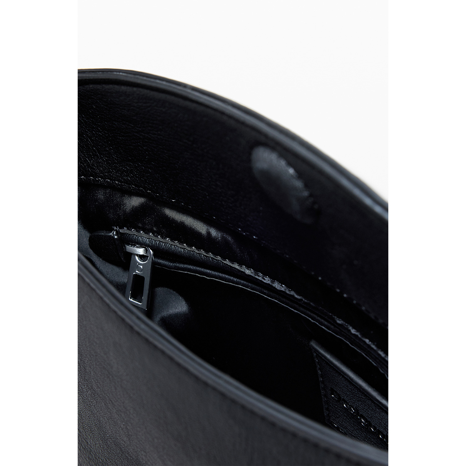 デシグアル ２ウェイショルダーバッグ