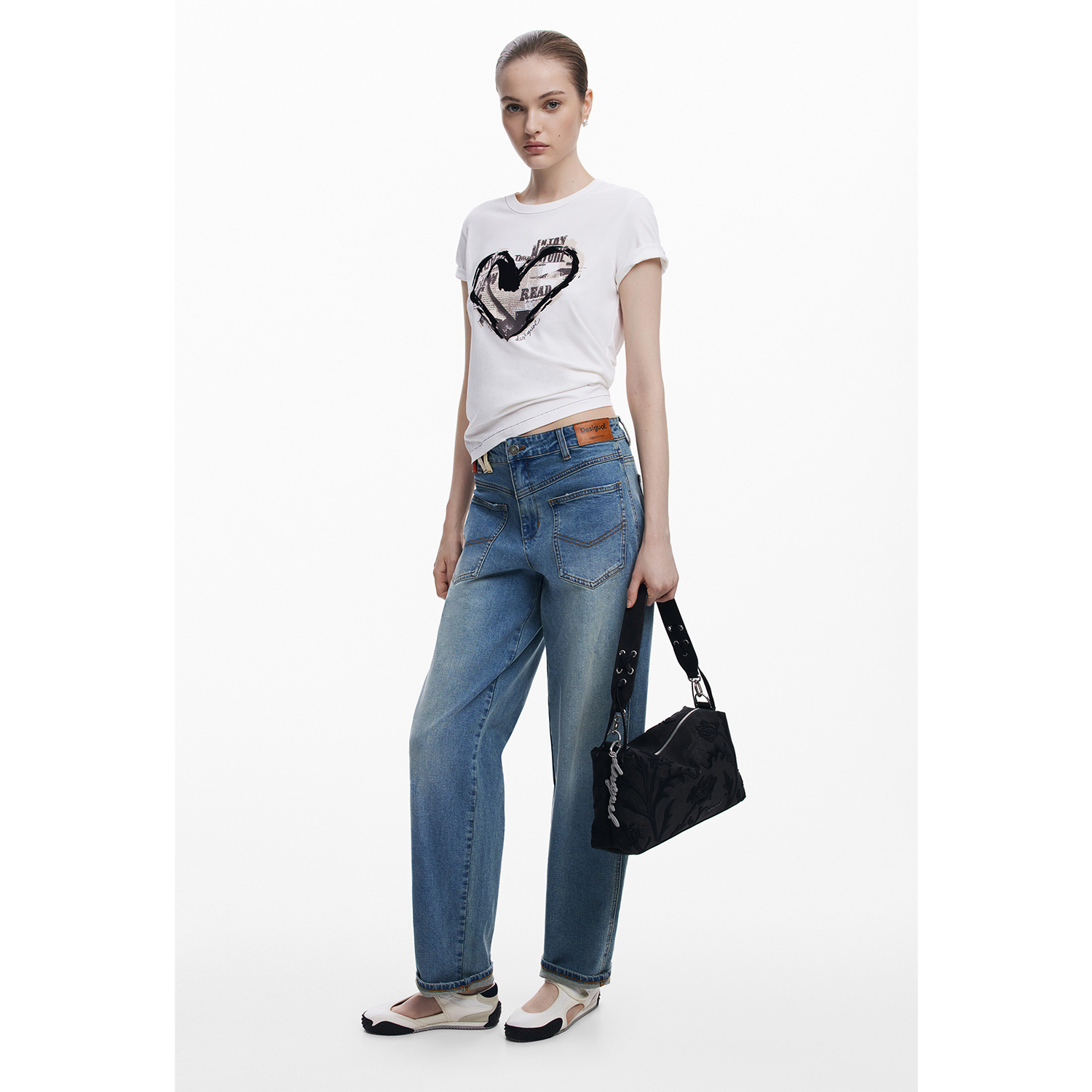 デシグアル 立体お花刺しゅう ２ウェイショルダーバッグ