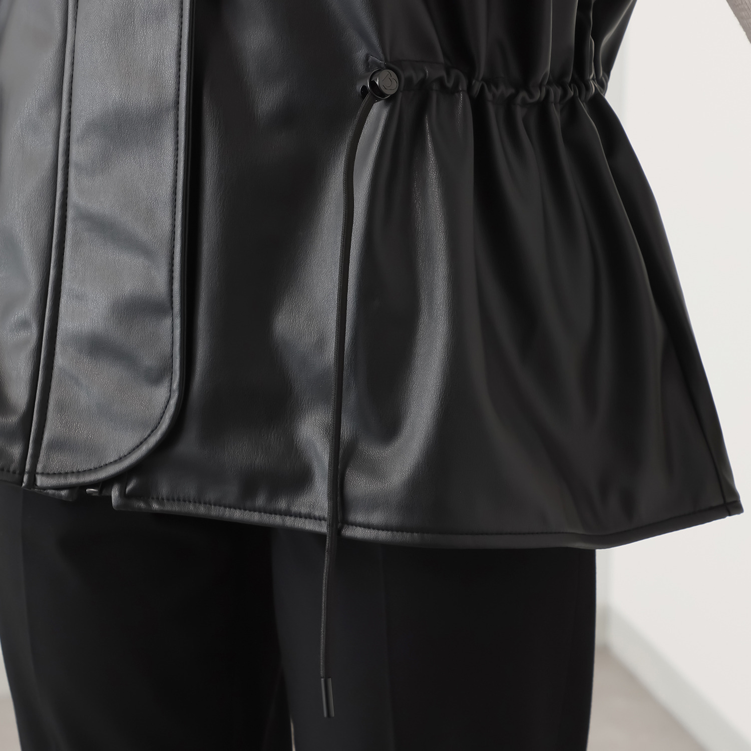 デシグアル 立体お花刺しゅう ポンチョ