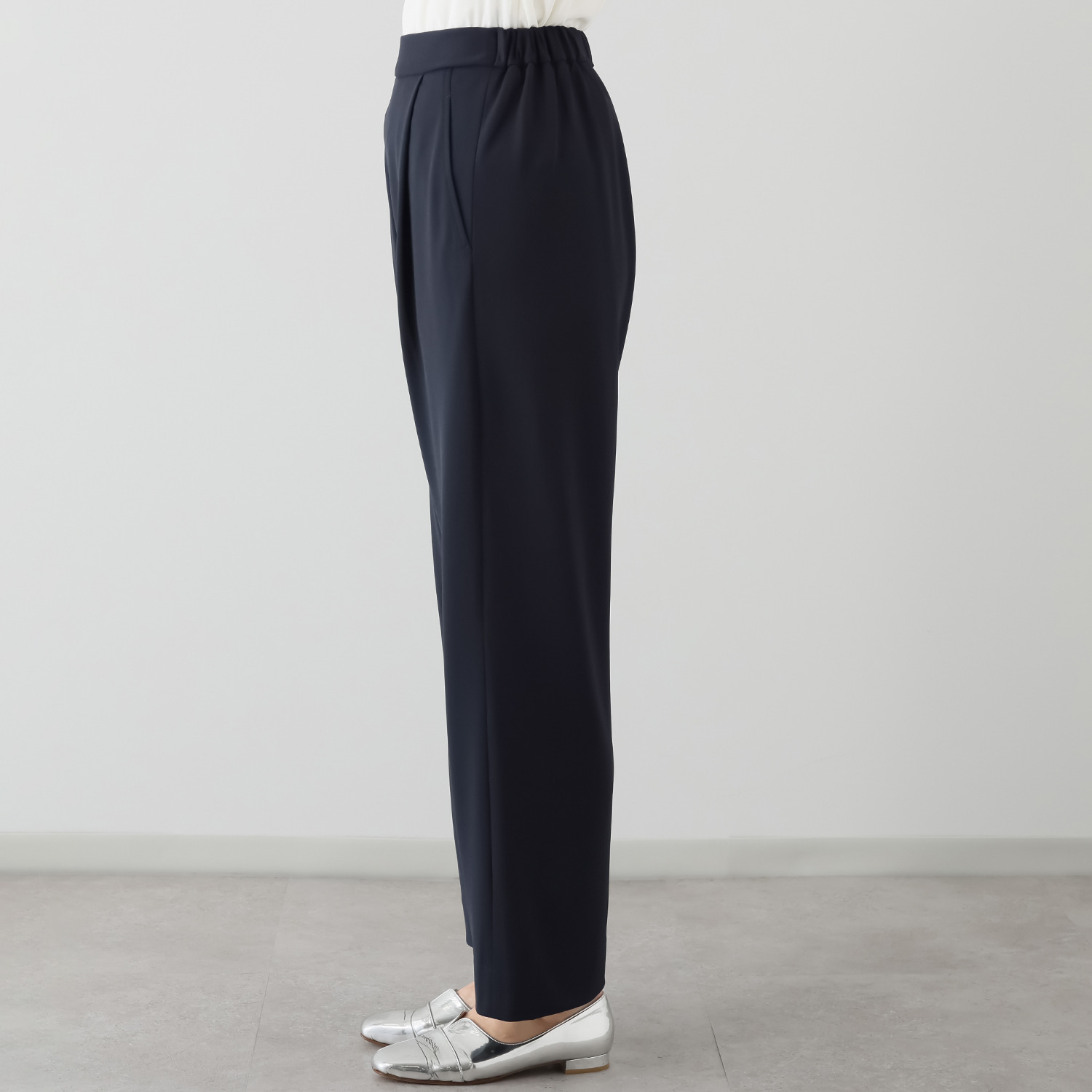 ヴィアッジャーレ ドレープジャージー ワイドパンツ