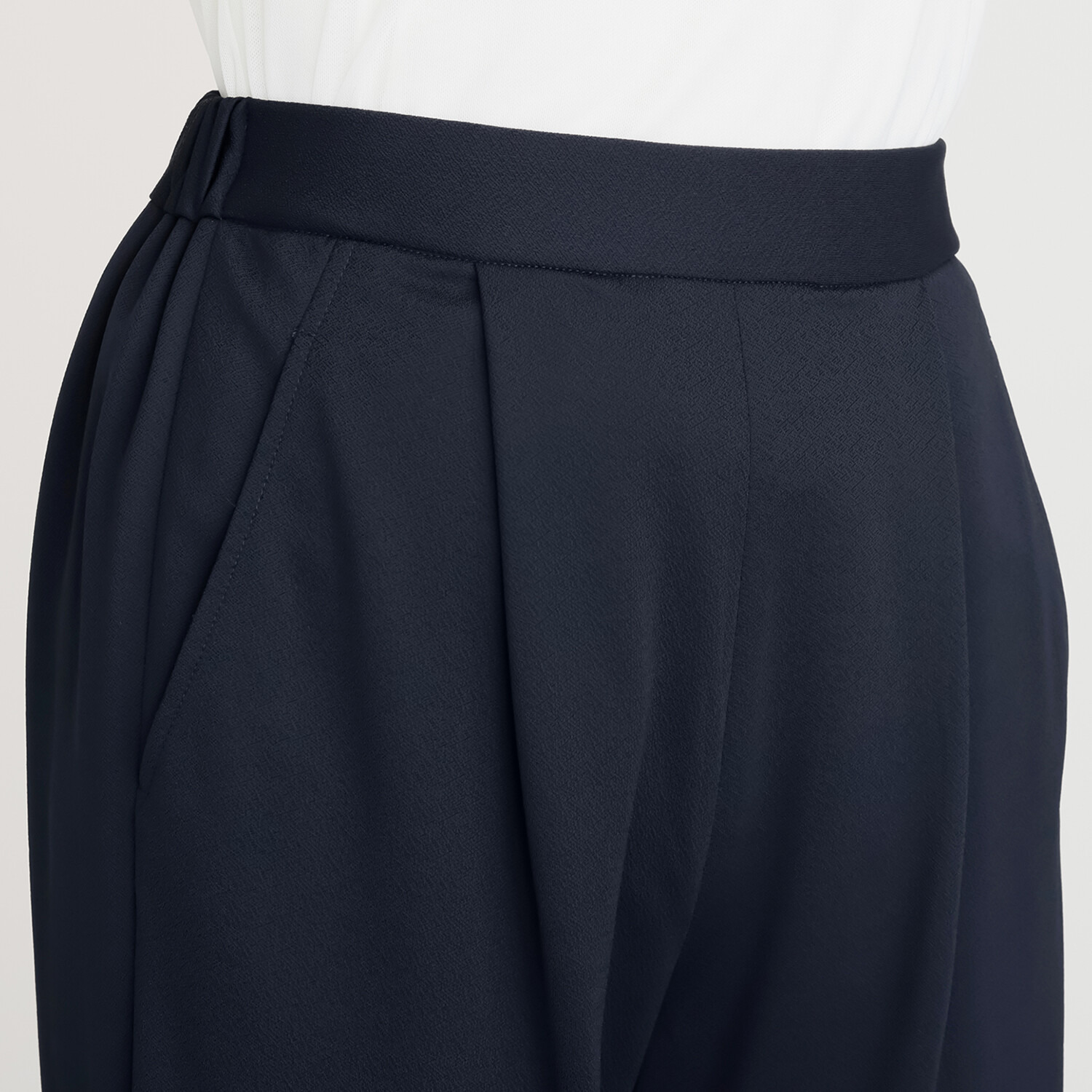 ヴィアッジャーレ ドレープジャージー ワイドパンツ