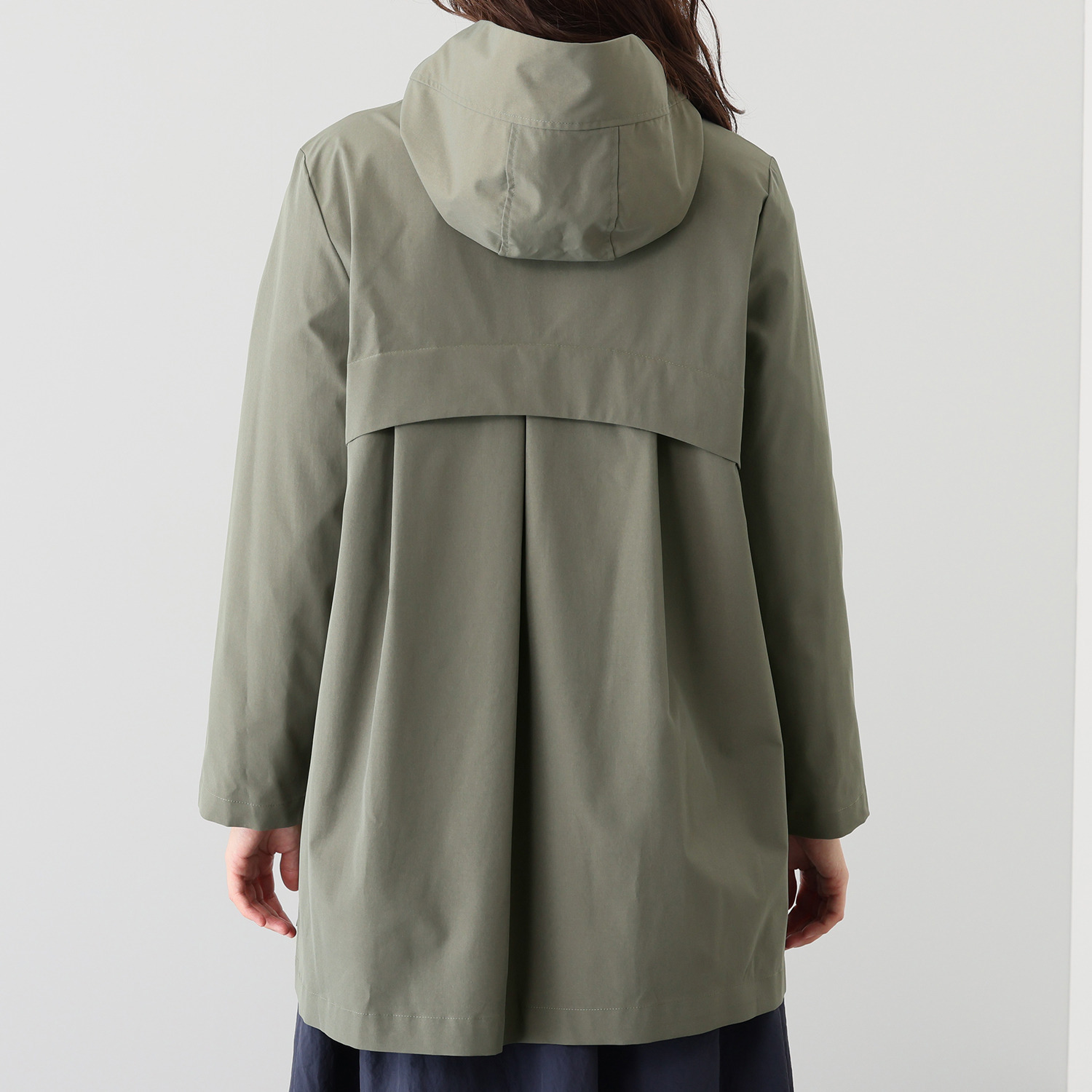 アリュメット 防風ラミネートクロス ミドルコート