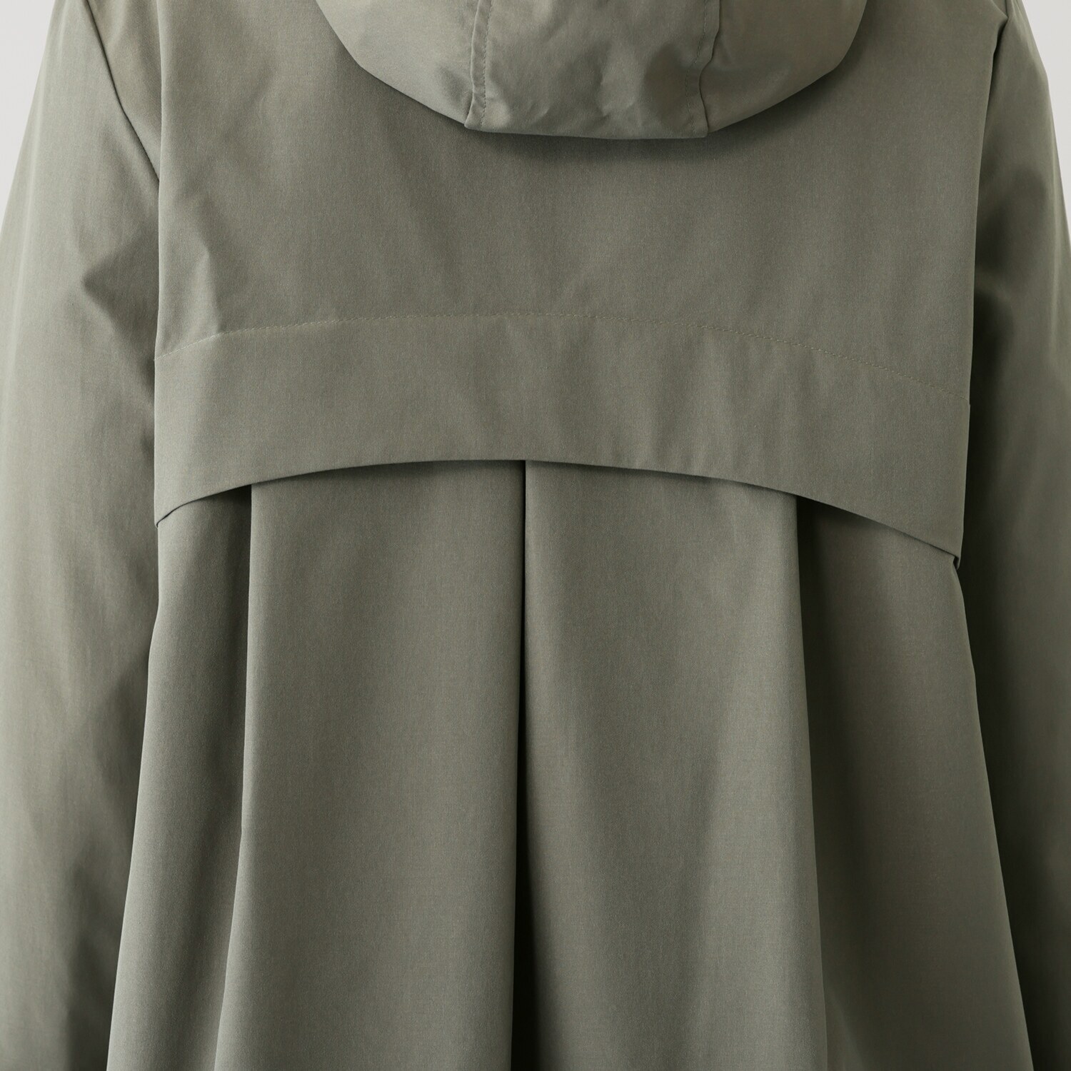 アリュメット 防風ラミネートクロス ミドルコート