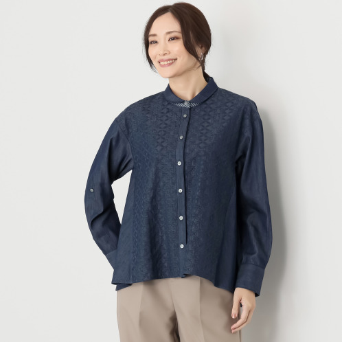 ダジュール　刺しゅうデニムブラウス