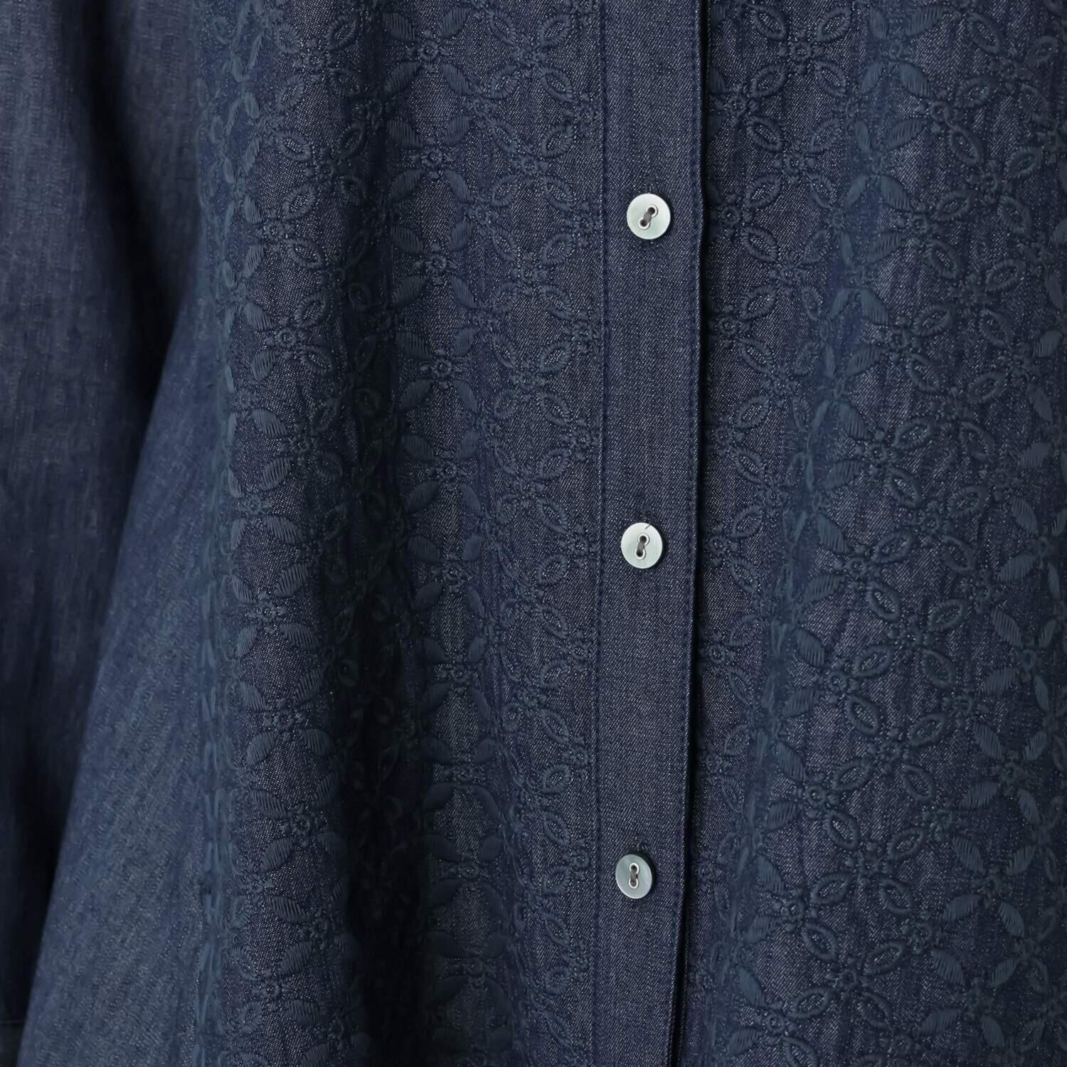 ダジュール 刺しゅうデニムブラウス