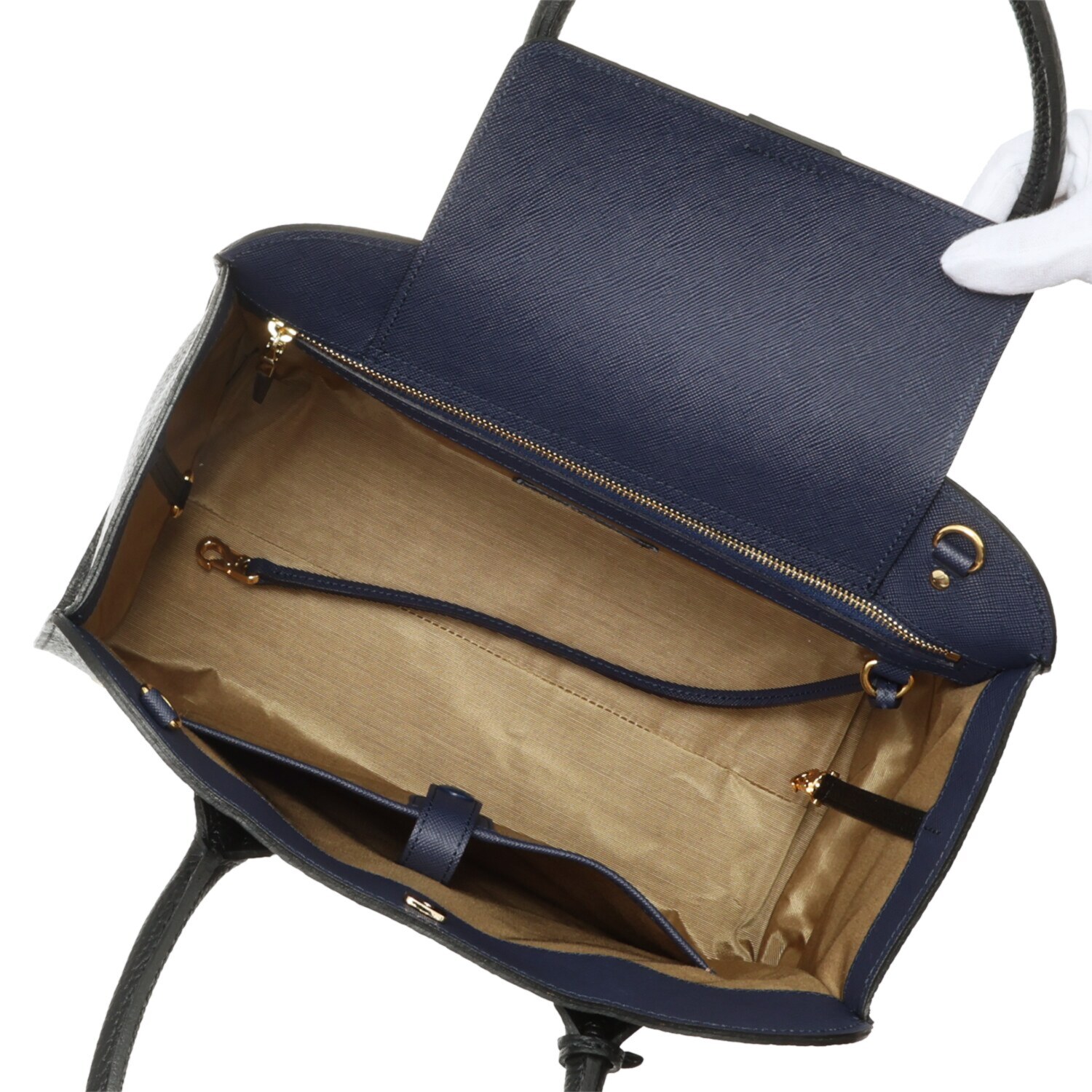 エーディーエムジェイ 牛革シュリンク型押し ニュートートバッグ