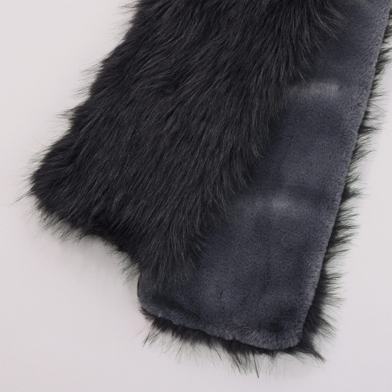 トーチ プレミアムフェイクファー 差し込みマフラー＆ ＰＯＭＰＯＭチャーム付 トートバッグ