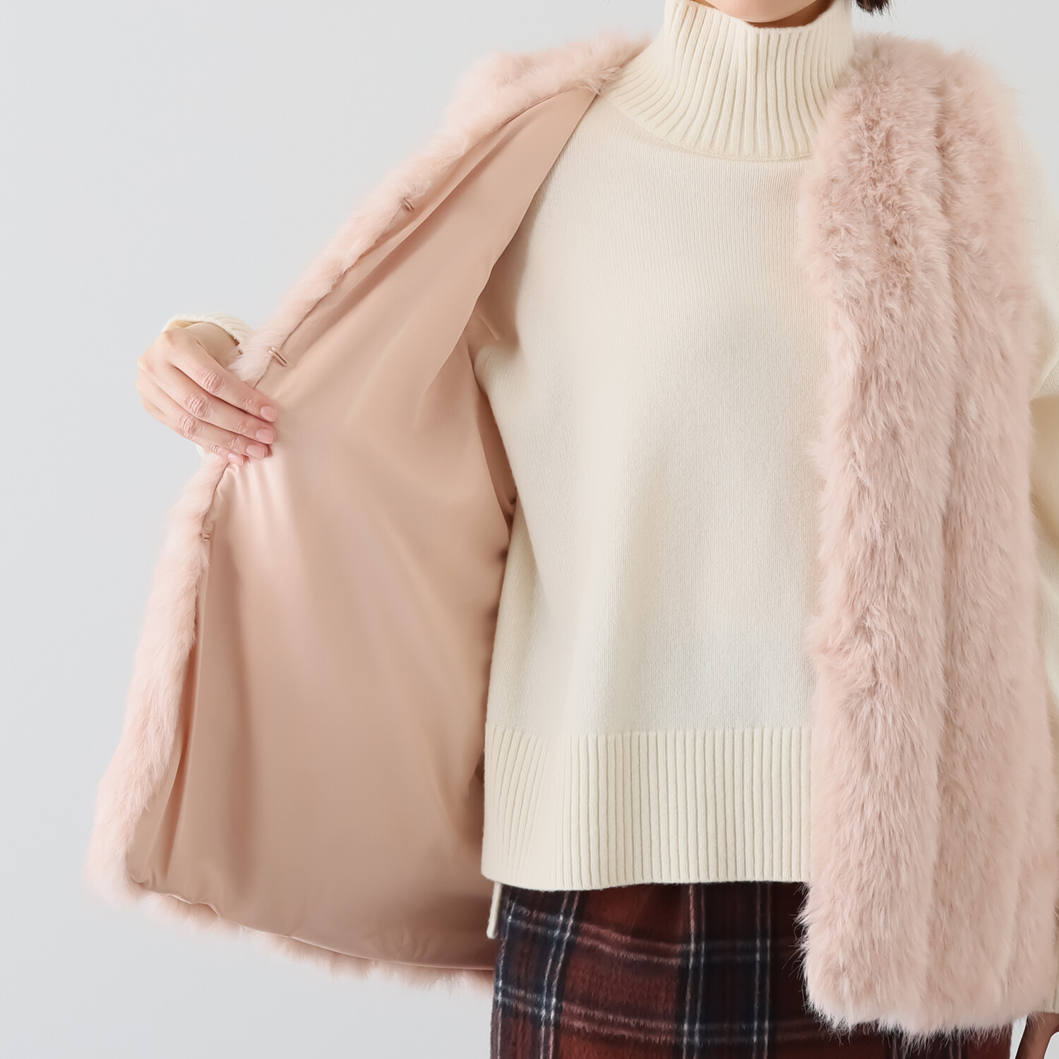 トーチ プレミアムフェイクファー ベスト