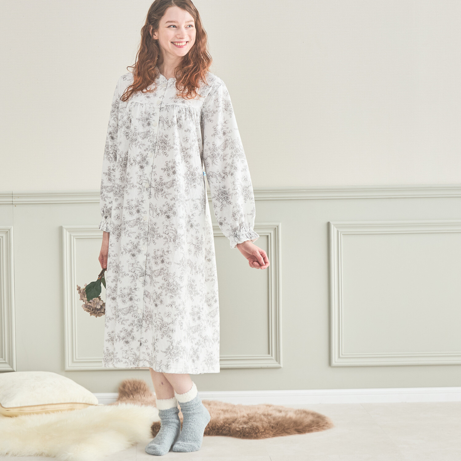 ナルエー 綿混・中綿入り接結 バンビガーデン フリルワンピース