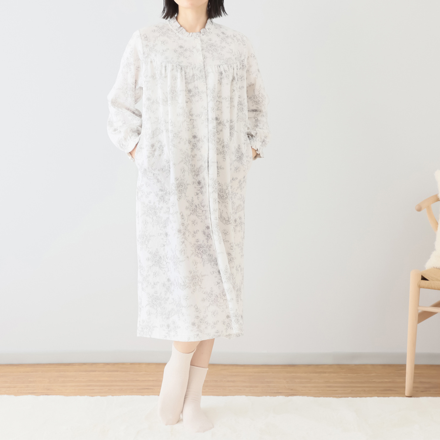 ナルエー 綿混・中綿入り接結 バンビガーデン フリルワンピース