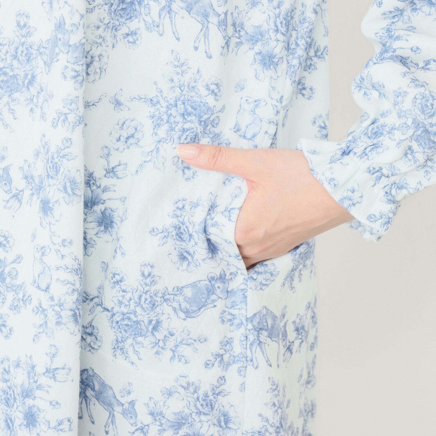 ナルエー 綿混・中綿入り接結 バンビガーデン フリルワンピース