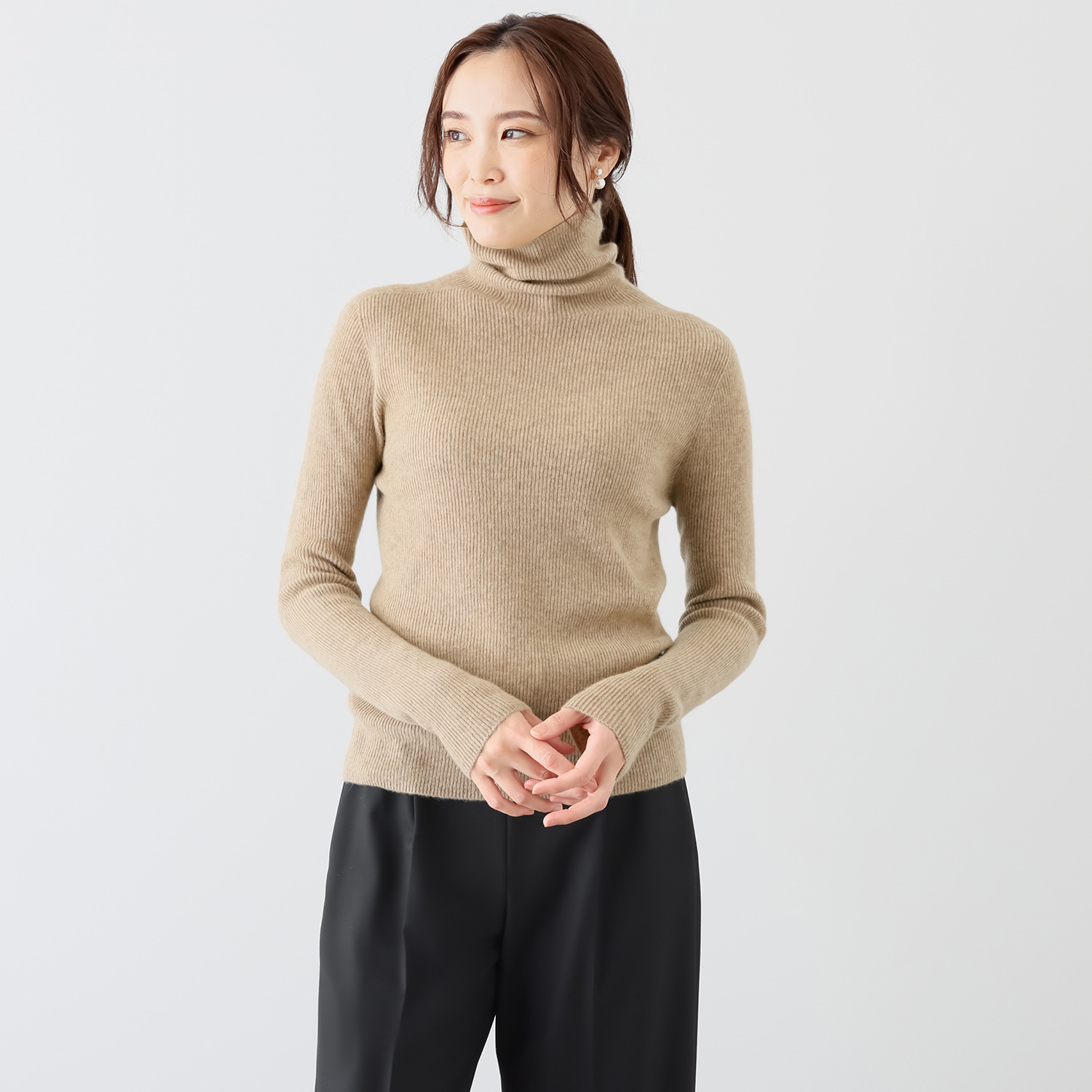 亀　恭子セレクト！ ベルタアットリーチェ 内モンゴル産 カシミヤ１００％ リブニットプルオーバー