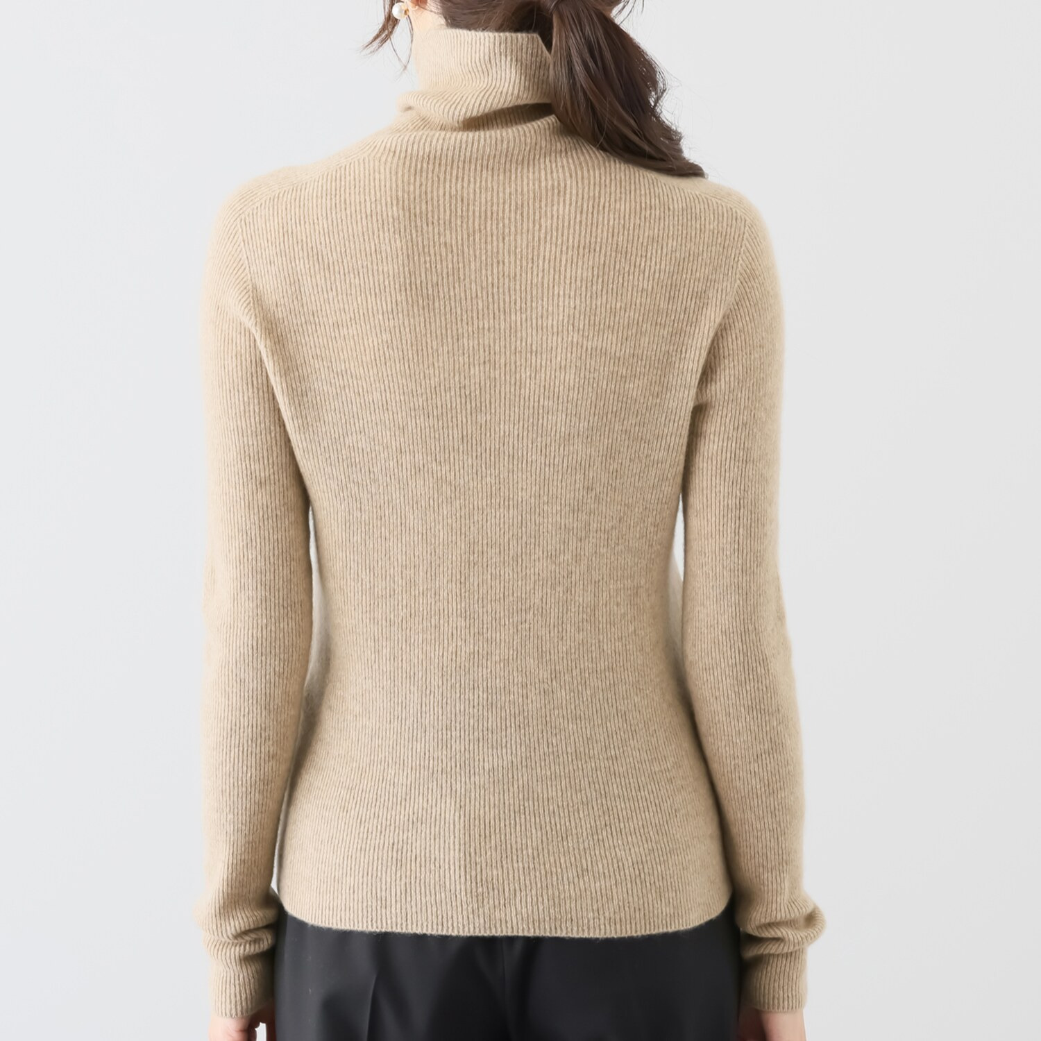 亀　恭子セレクト！ ベルタアットリーチェ 内モンゴル産 カシミヤ１００％ リブニットプルオーバー