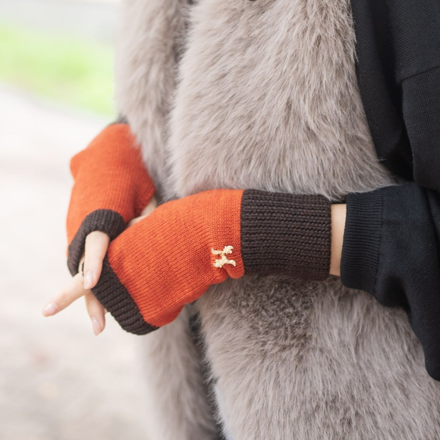 ヘ・エラ メリノウール１００％ バイカラーアクセント フィンガーレスグローブ