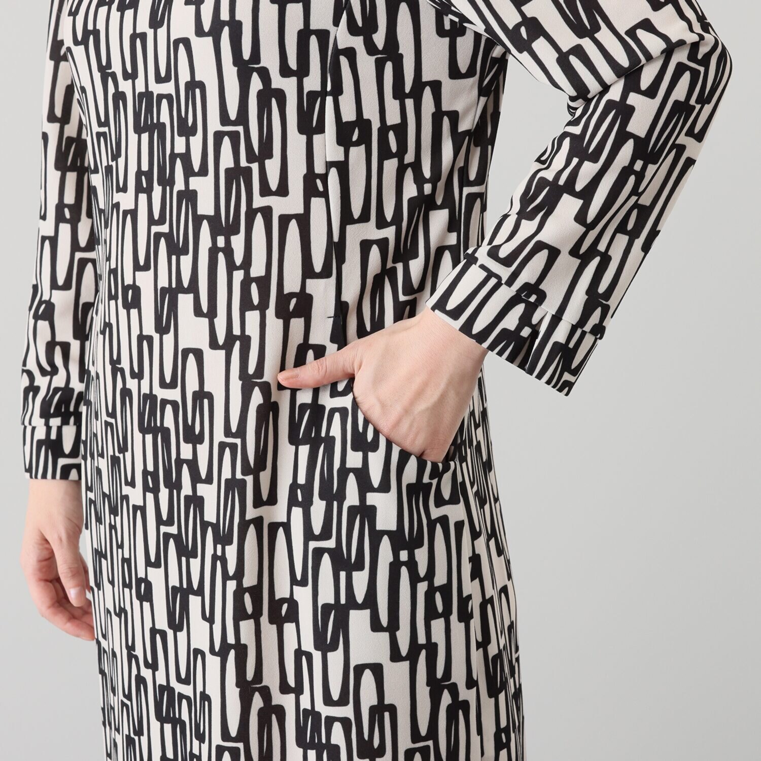 レイメイヤーズ イタリア製 プリントワンピース