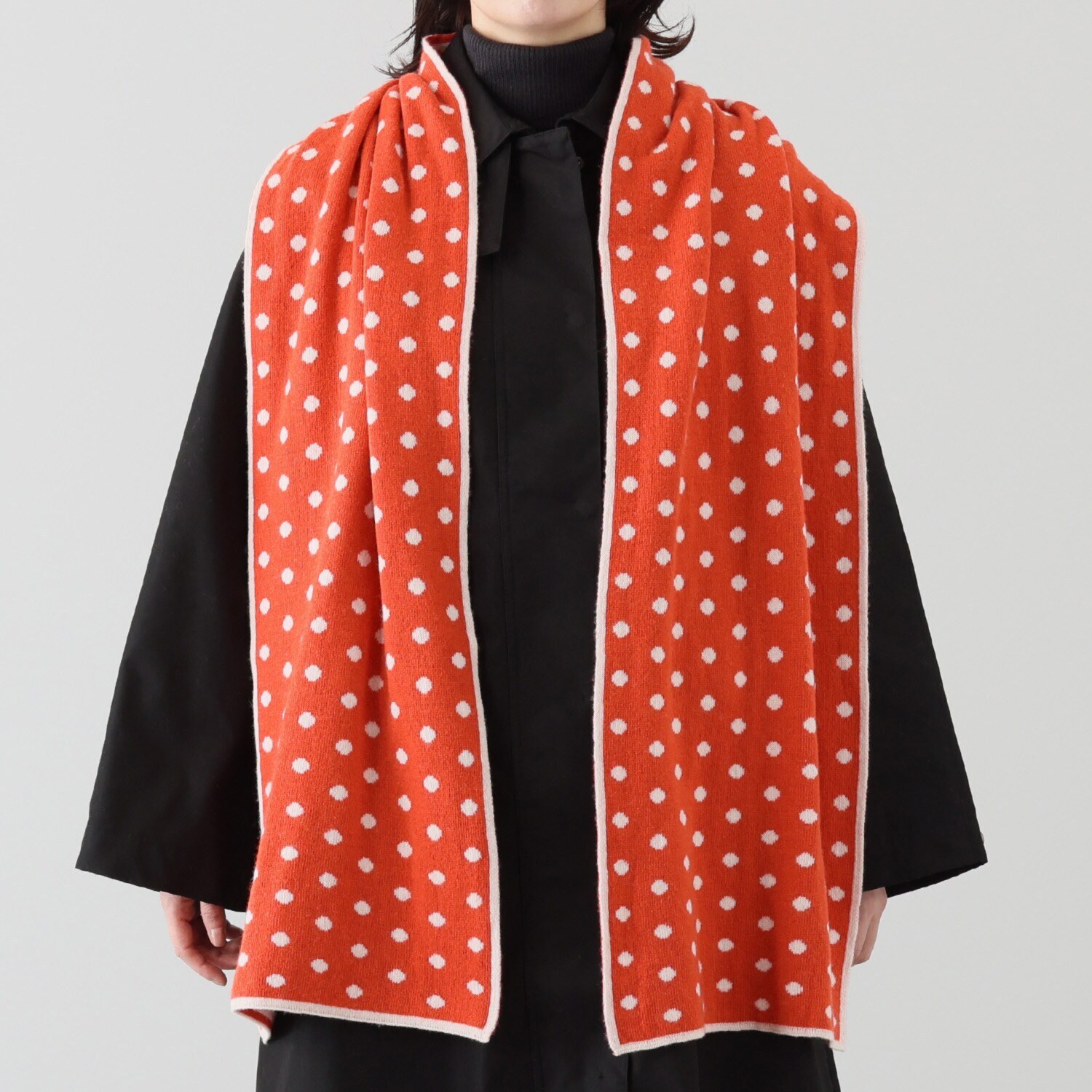 レイメイヤーズ イタリア製 水玉柄マフラー