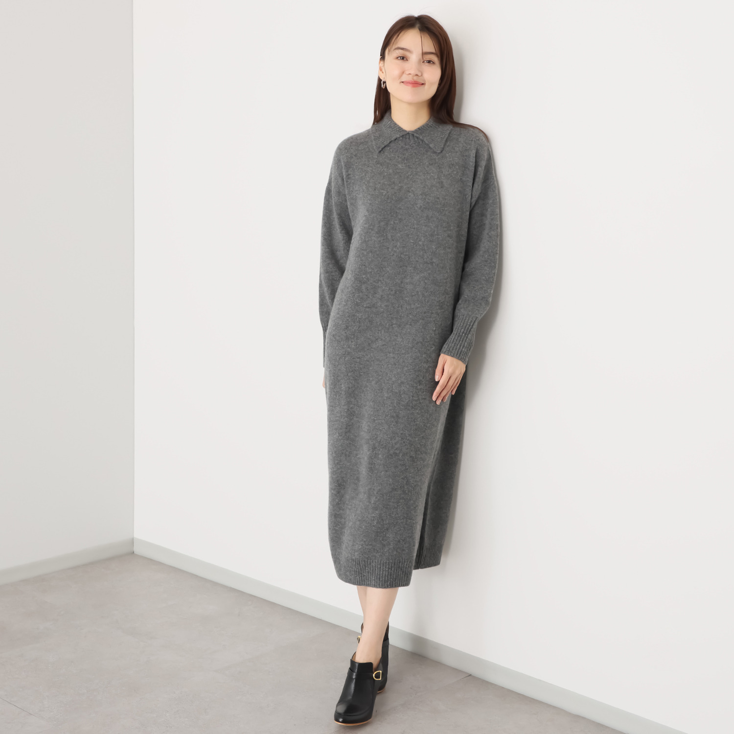 エヌエフ 自社牧場で育った ウールカシミヤ タートルネック ワンピース