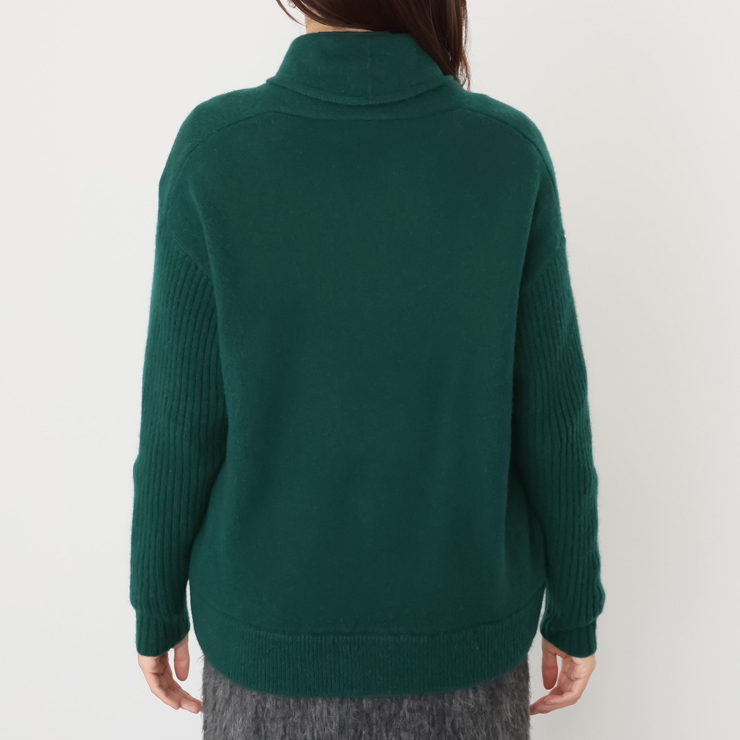 エヌエフ 自社牧場で育った ウールカシミヤ ジップアップブルゾン