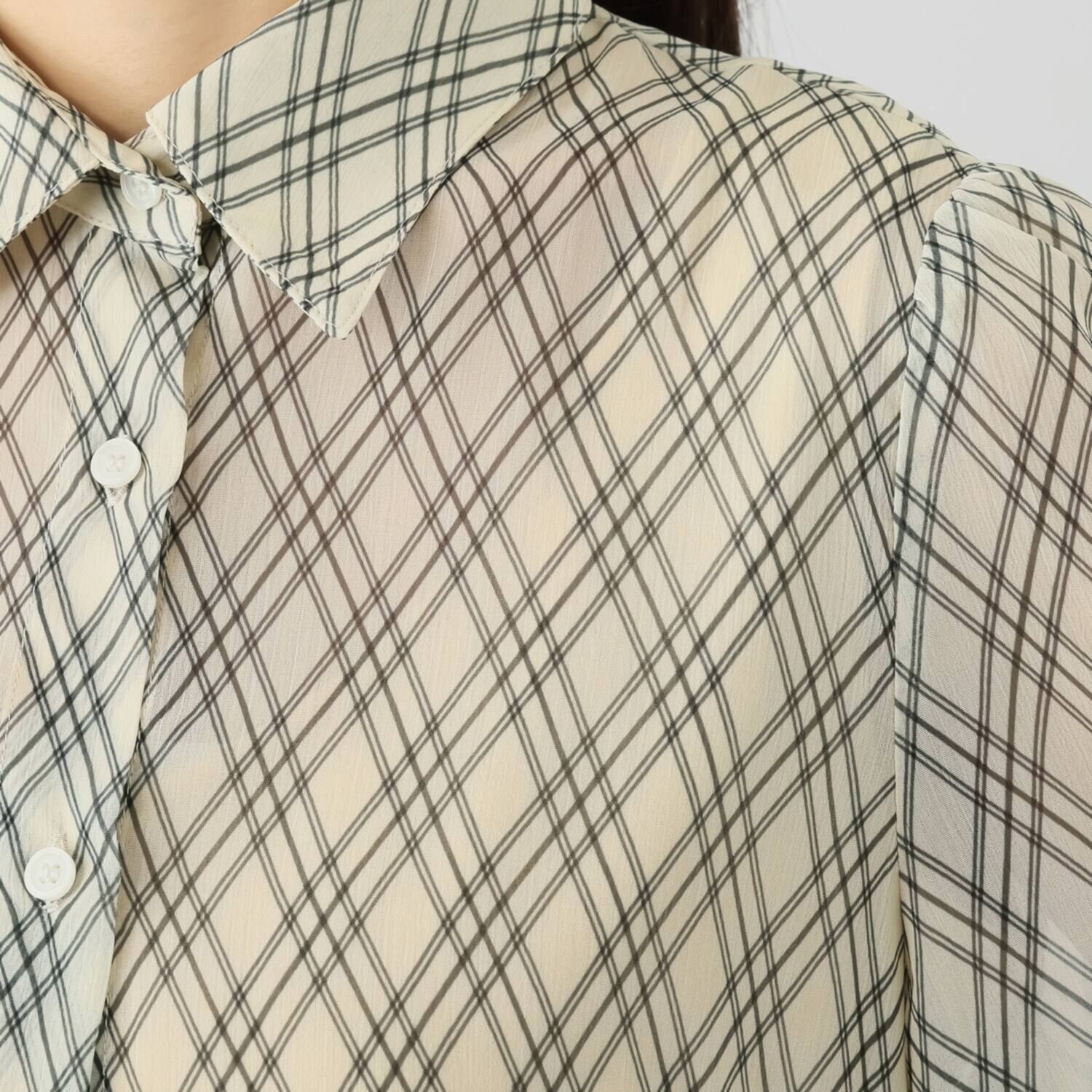 マダムヒロコ リボンアクセント チェックシアーブラウス ＜インナー付＞