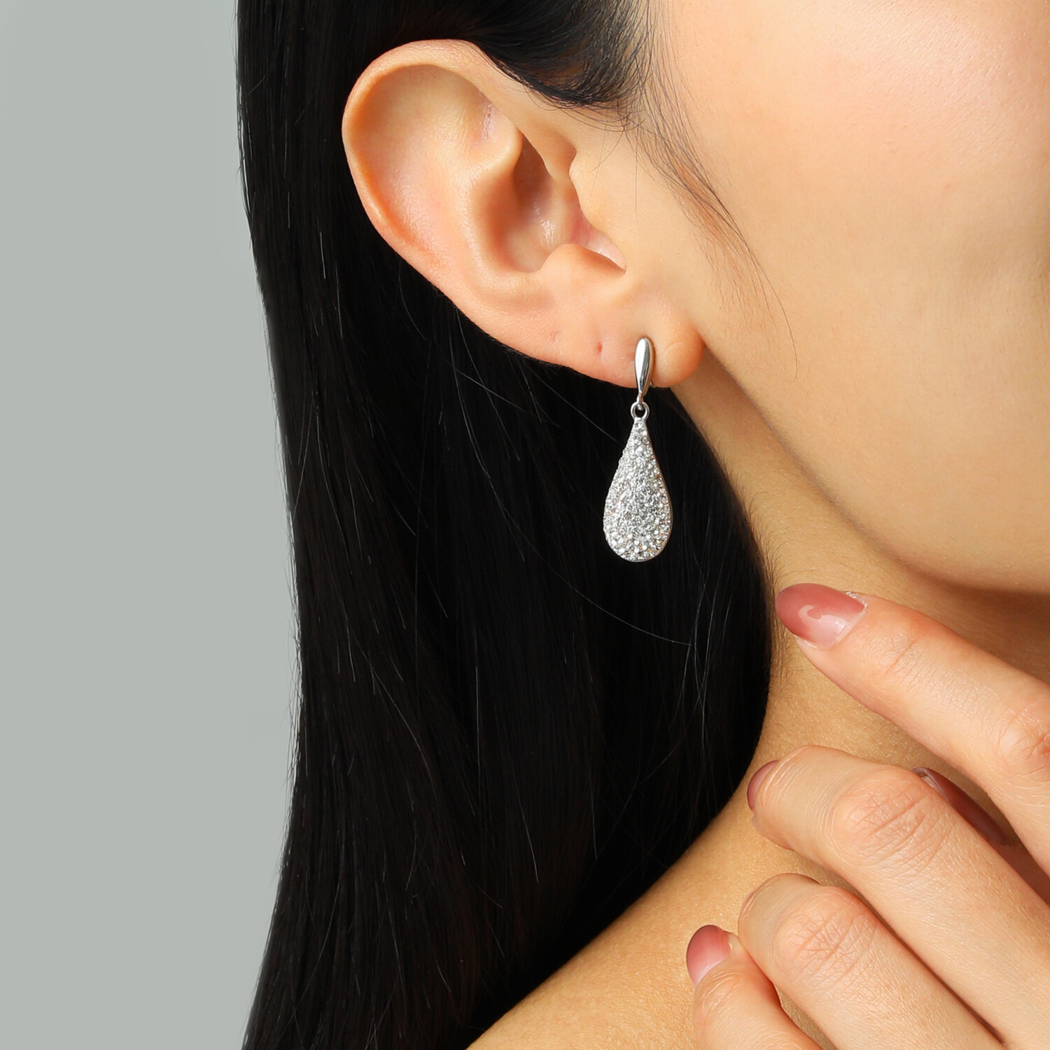 アビステ ステンレス クリスタルガラス ティアドロップ イヤリング／ピアス