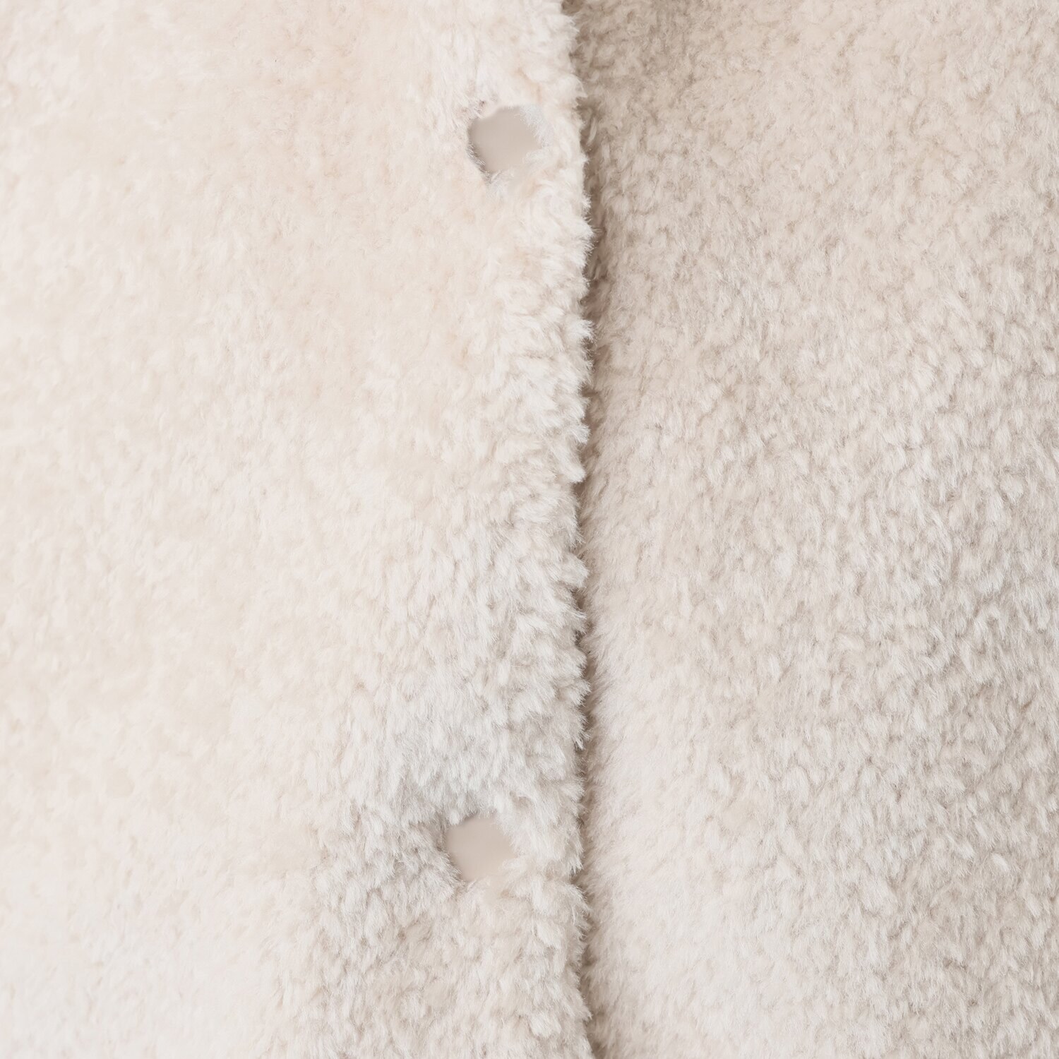 スタイル・ラヴィー キルティングアクセント 立体的なカットが新しい エコファー フーディーコート