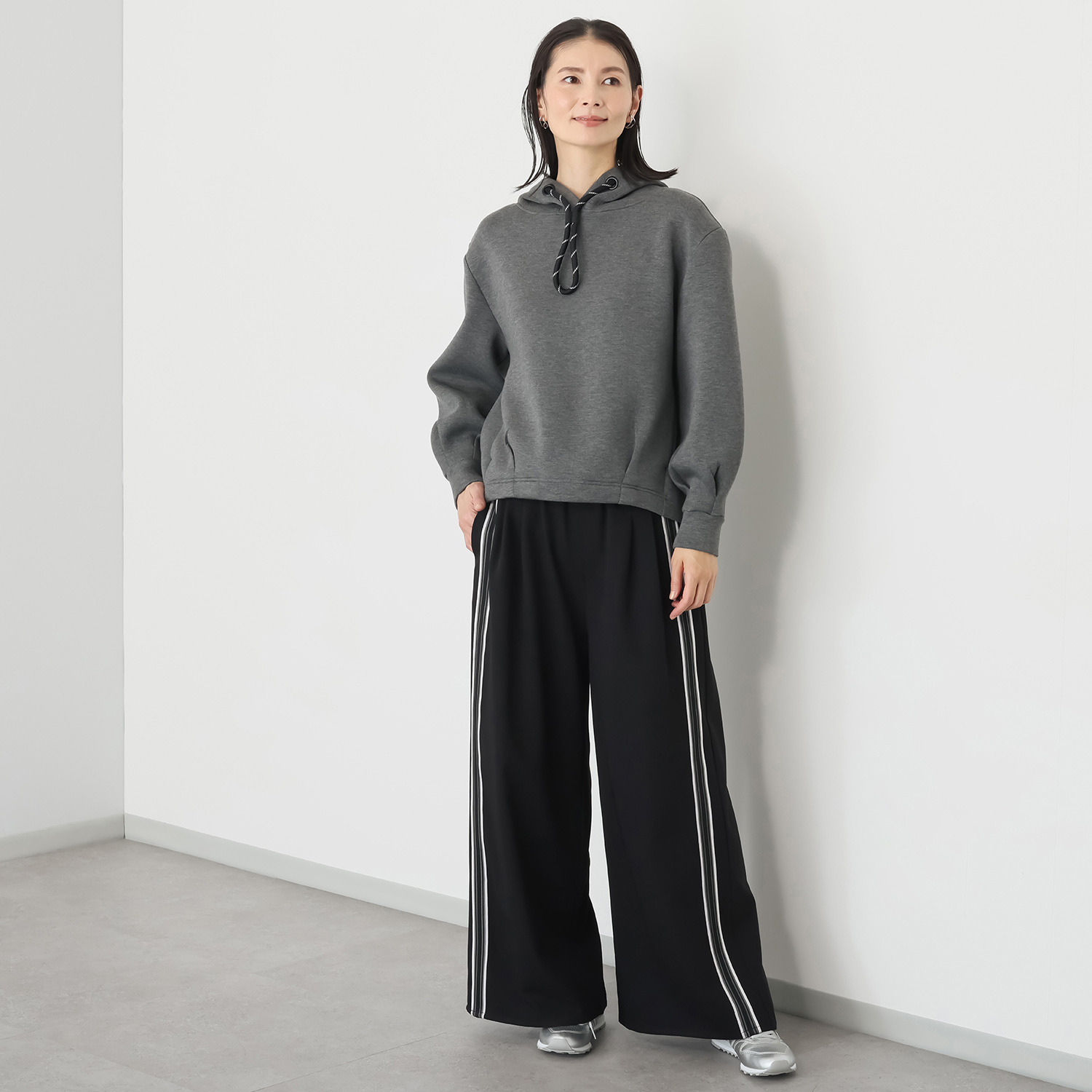 スタイル・ラヴィー ラインアクセント リブ付 モードなワイドパンツ