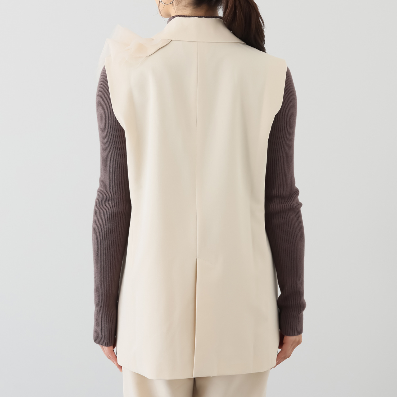 ボンボン・エ・ショコラ チュールパーツ付 ハンサムジレ