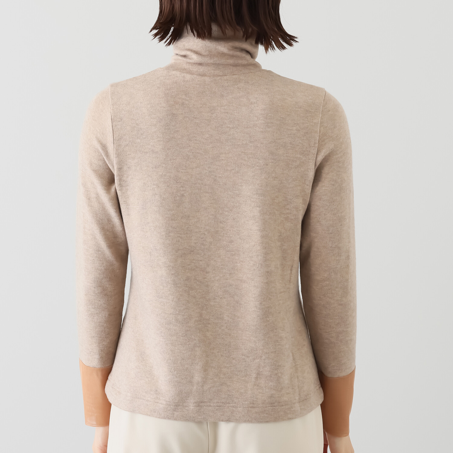 ボンボン・エ・ショコラ タートルネック カフスチュールトップス