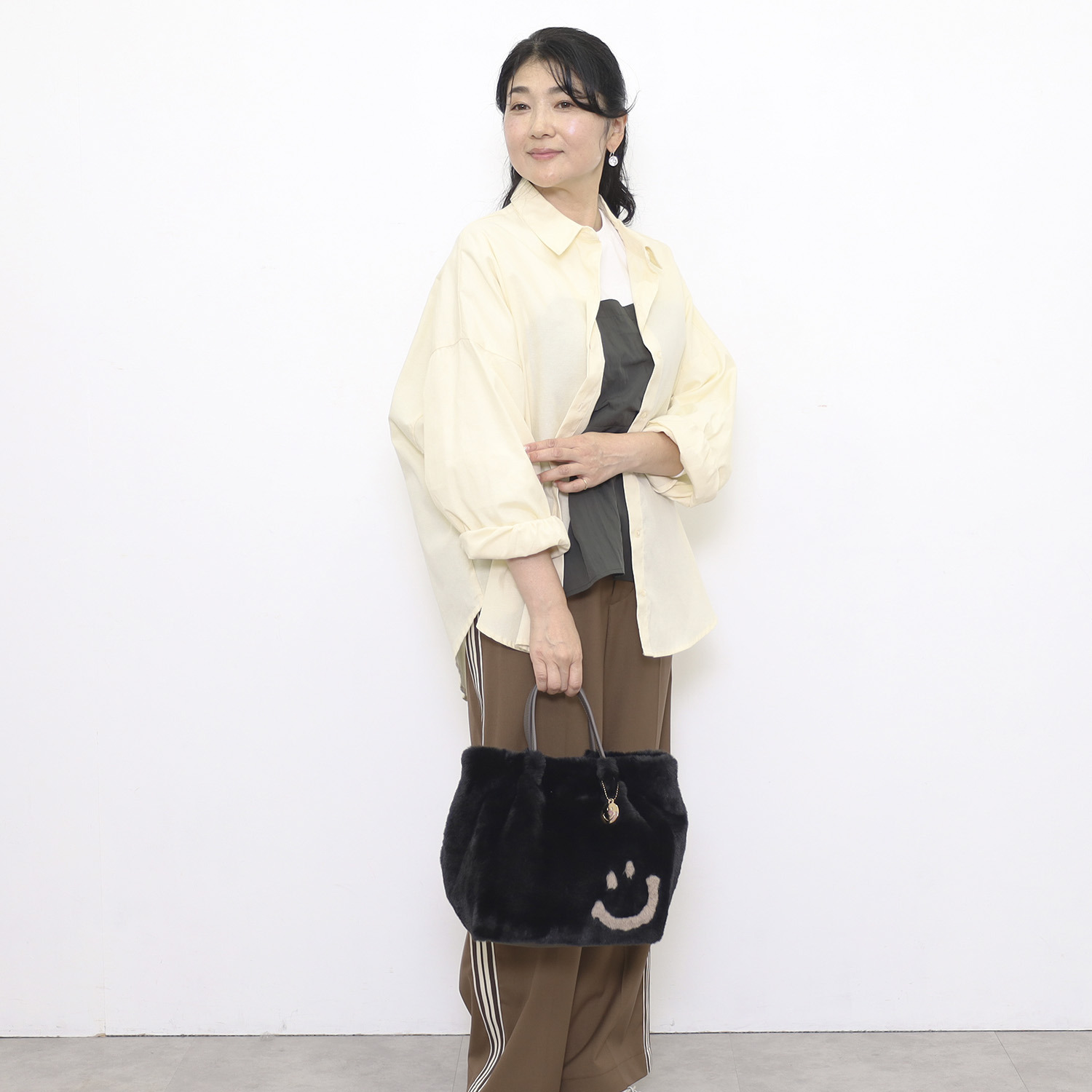 クーコ スマイリーフェイス エコファー ２ウェイトートバッグ