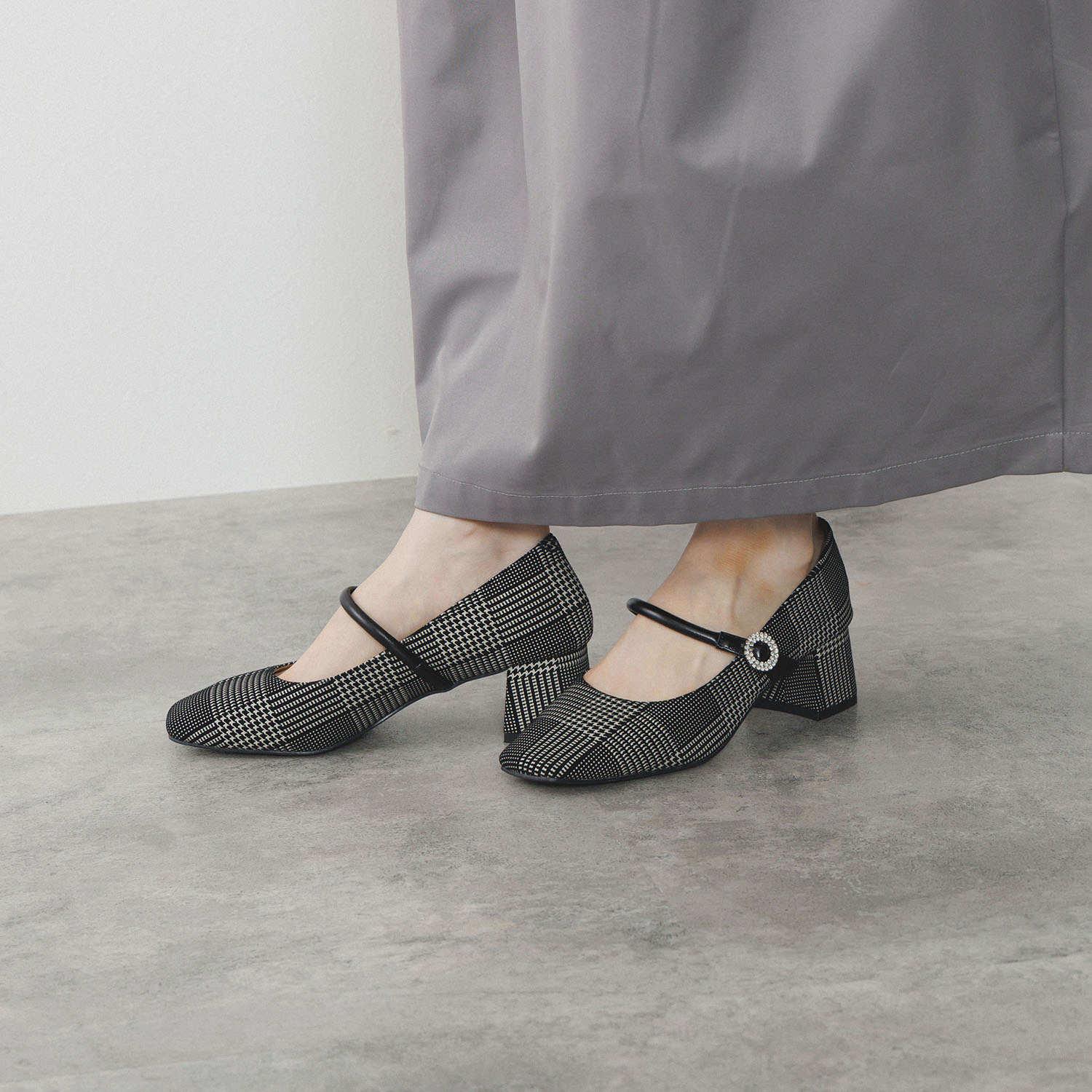 ニカル スクエアトゥ メリージェーンパンプス